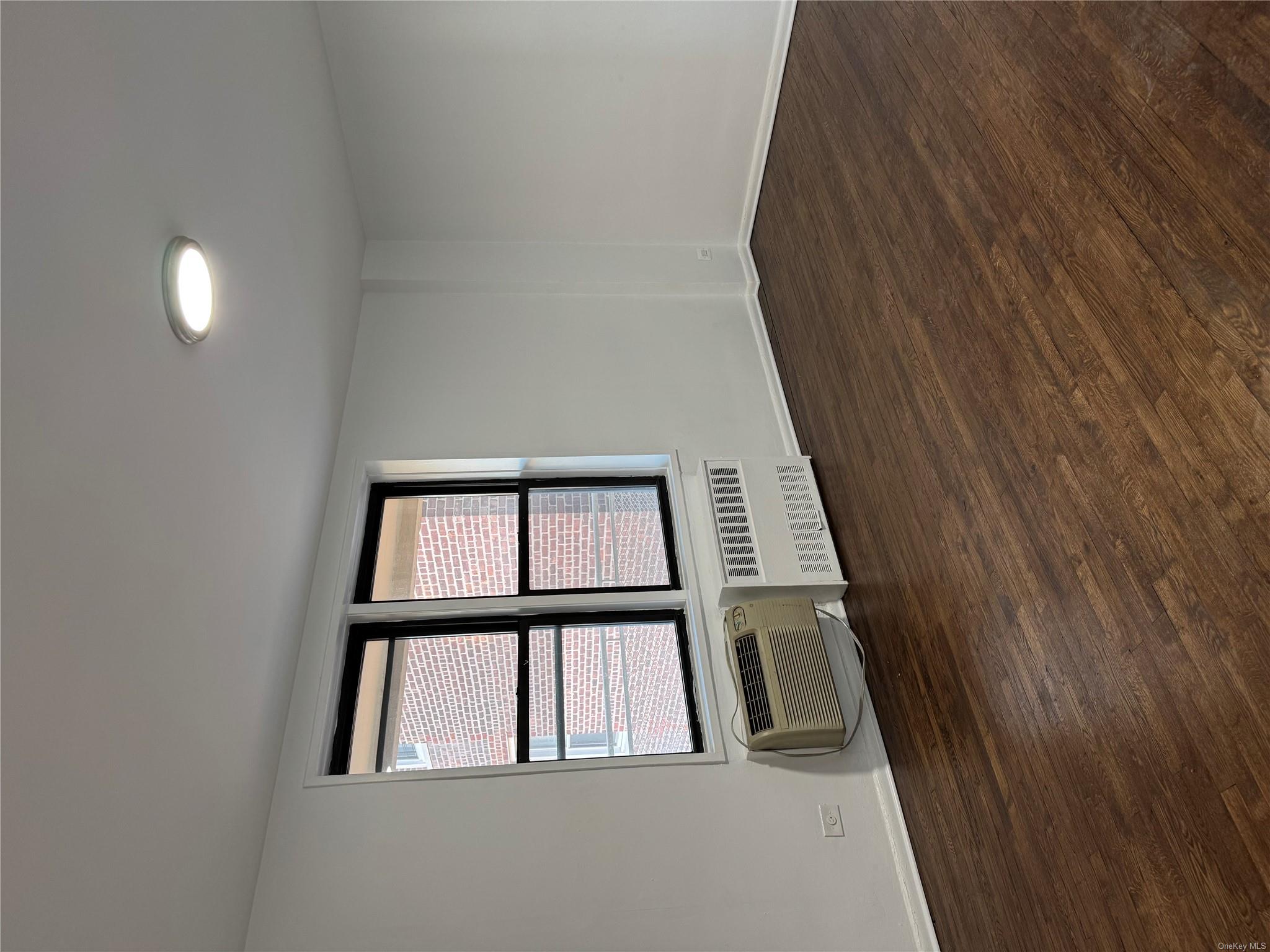 65-50 Wetherole Street 5v Property Photo 10
