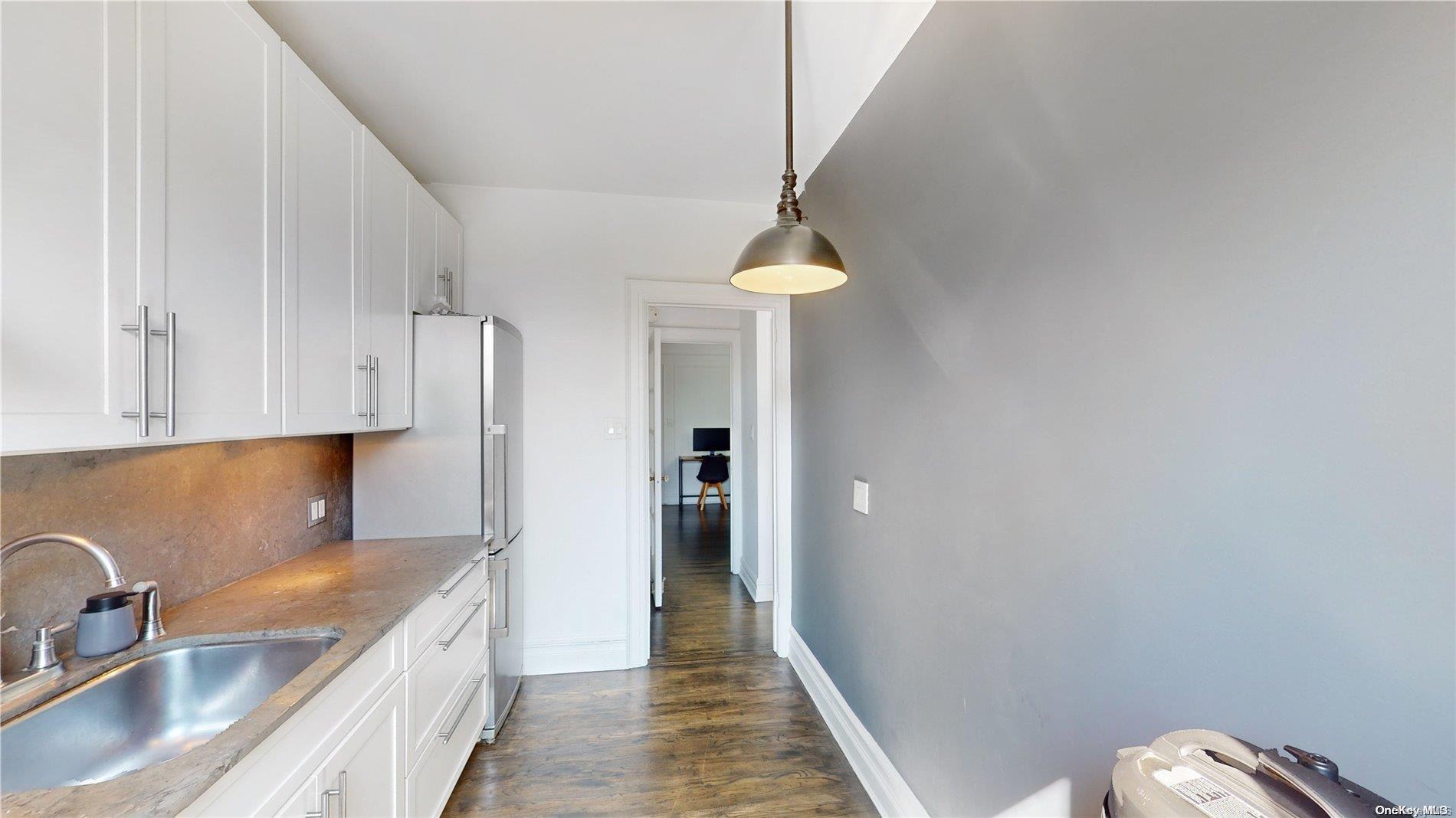 460 Ovington Avenue 5f Property Photo 3