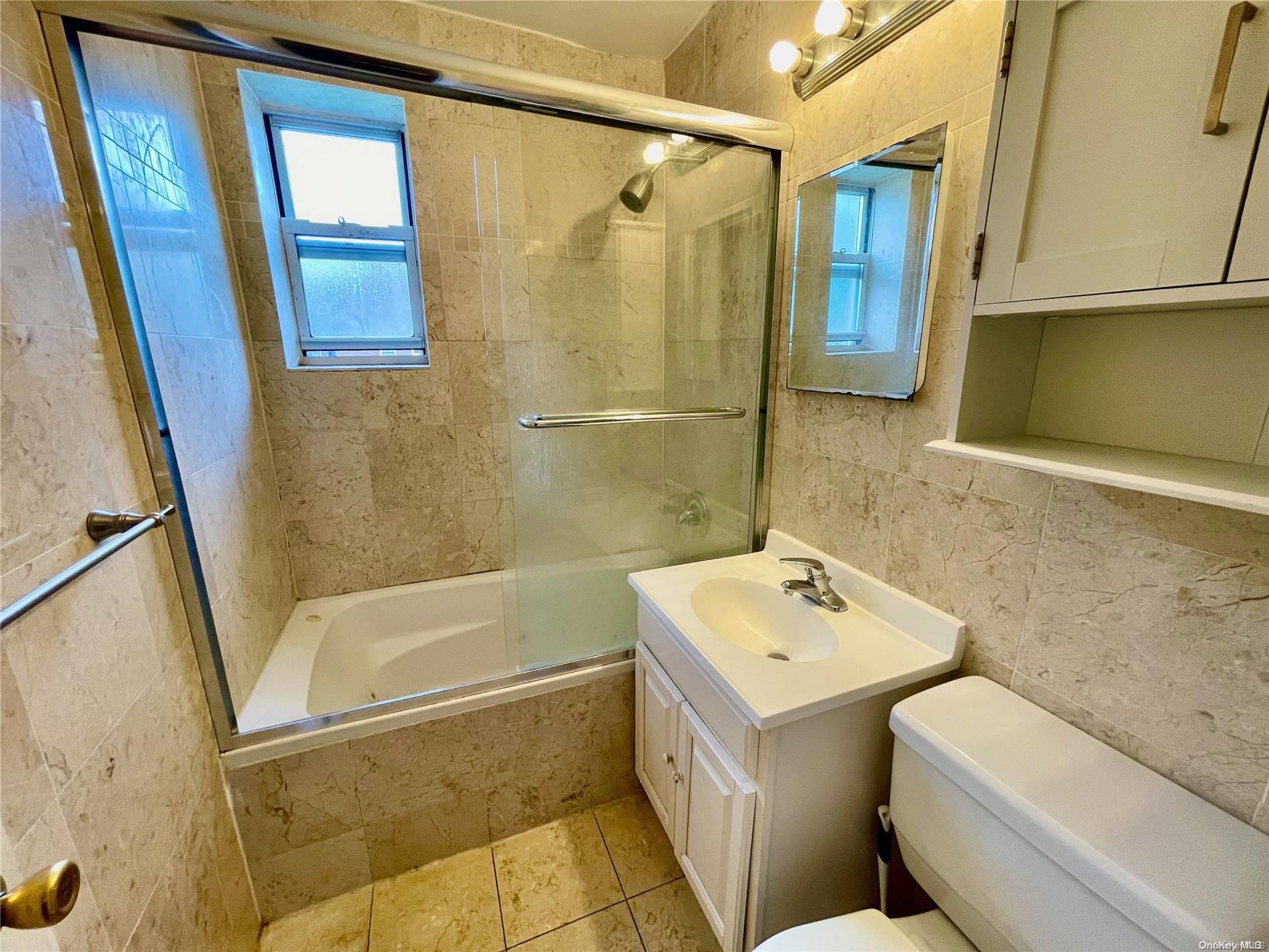138-29 Jewel Avenue 1a Property Photo 5