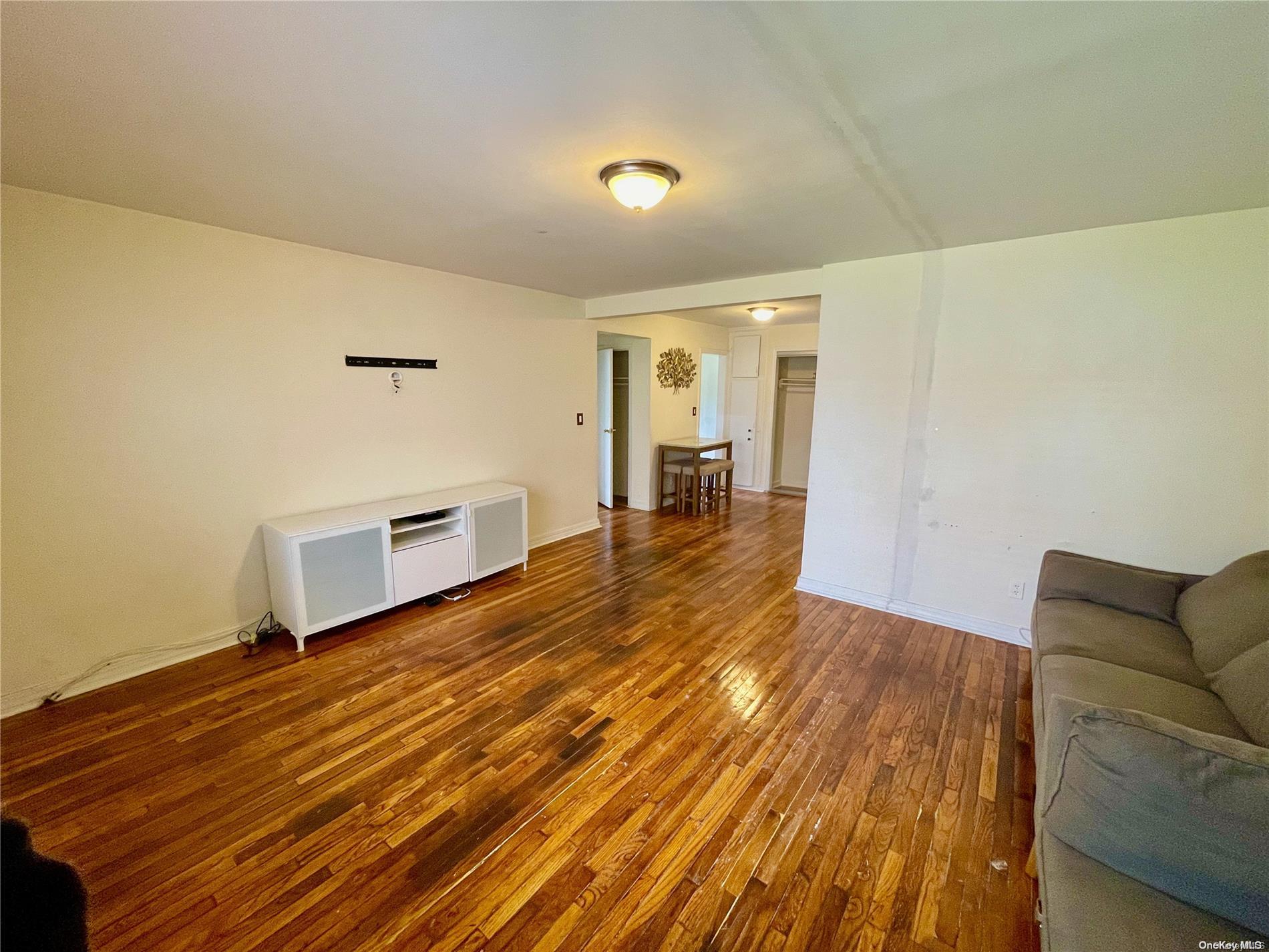 138-29 Jewel Avenue 1a Property Photo 8