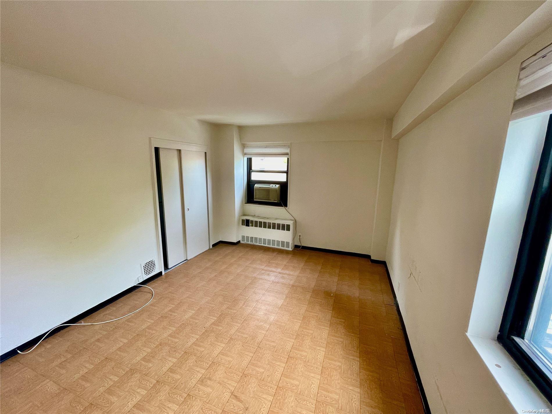 33-47 14th Street 2c Property Photo 17