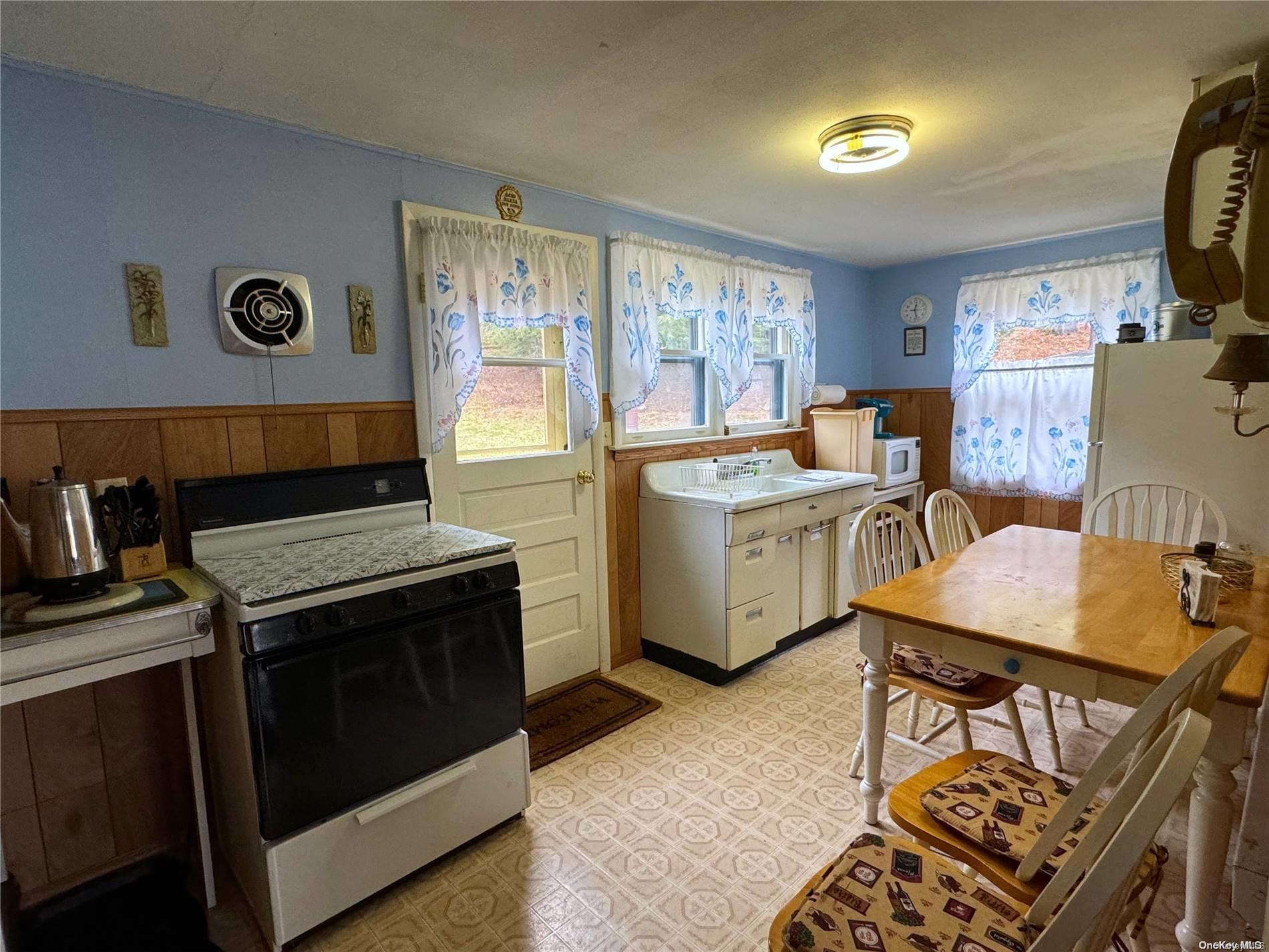 49 Ryan Road Property Photo 12