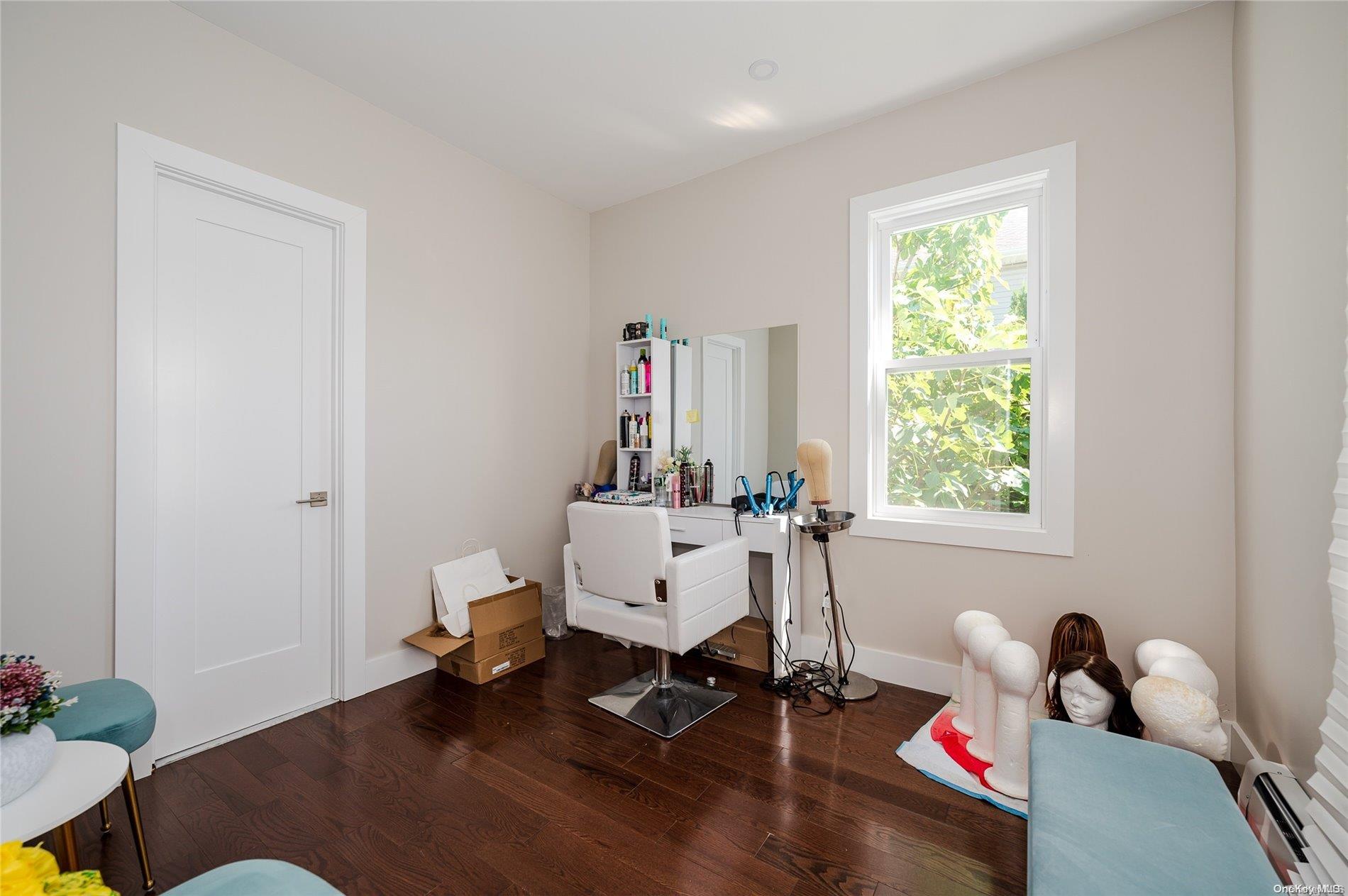 223 Hickox Avenue Property Photo 11