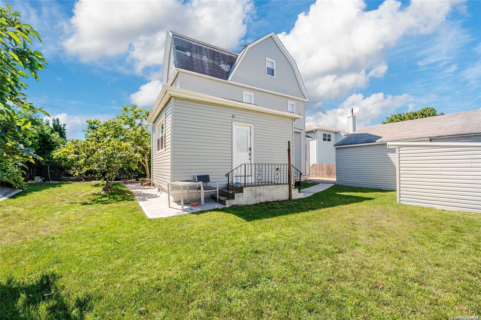 223 Hickox Avenue Property Photo 28