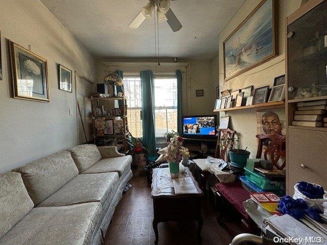 82 Lott Street Property Photo 3