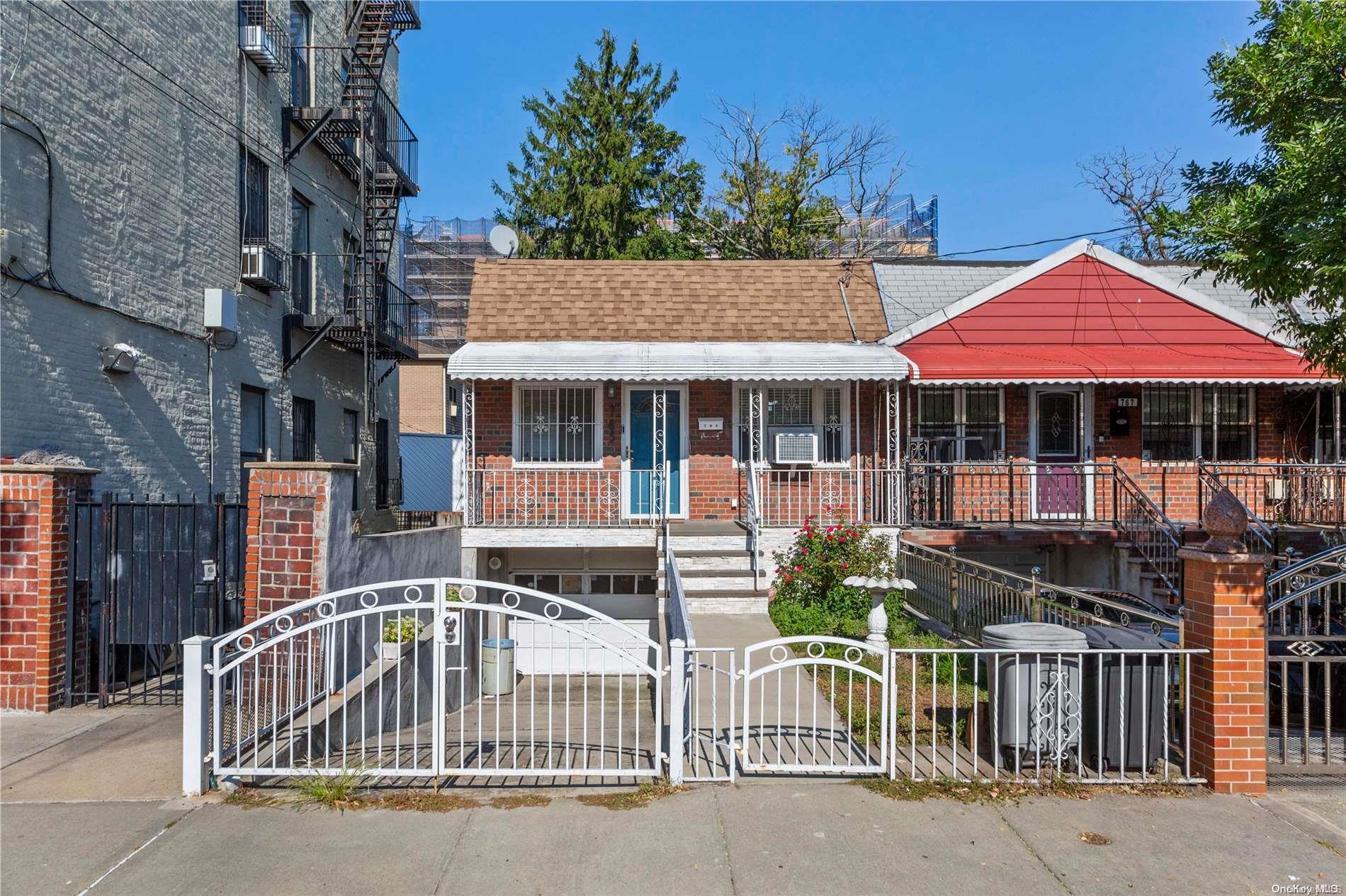 765 Shepherd Avenue Property Photo
