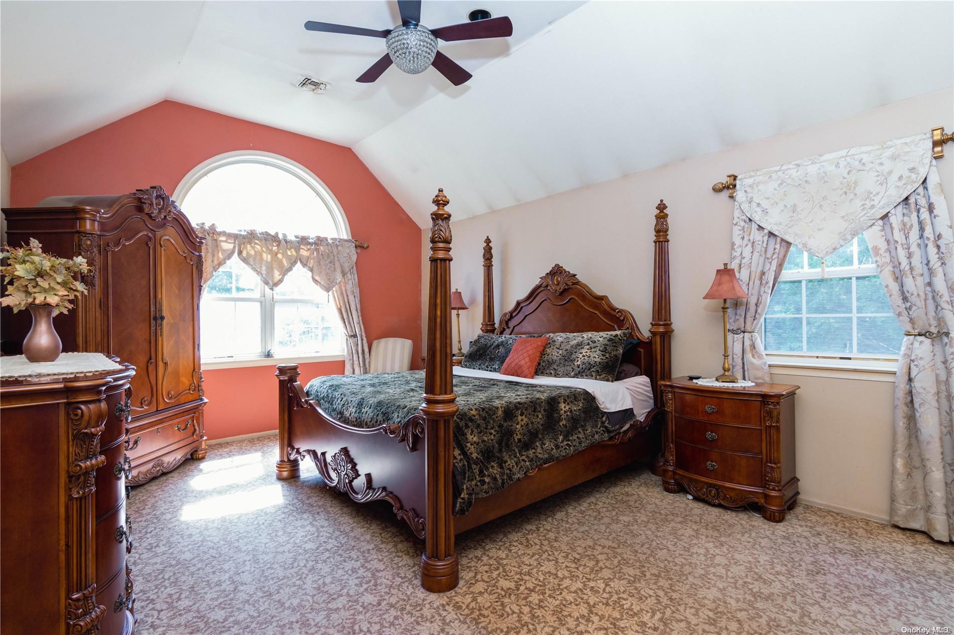 25 Whispering Woods Drive Property Photo 18