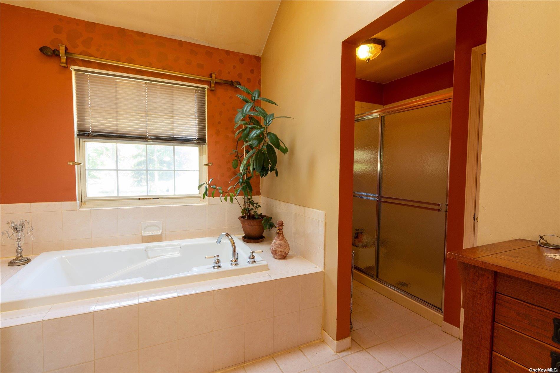 25 Whispering Woods Drive Property Photo 24