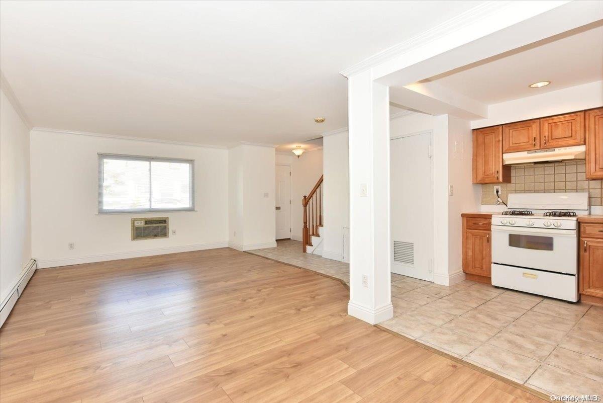 920 Broadway 16 Property Photo 6