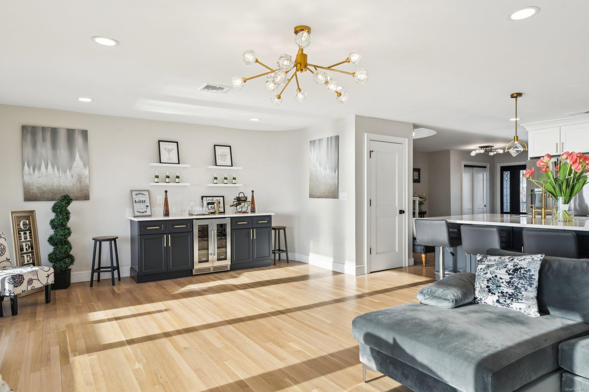 8 Shoal Drive Property Photo 11