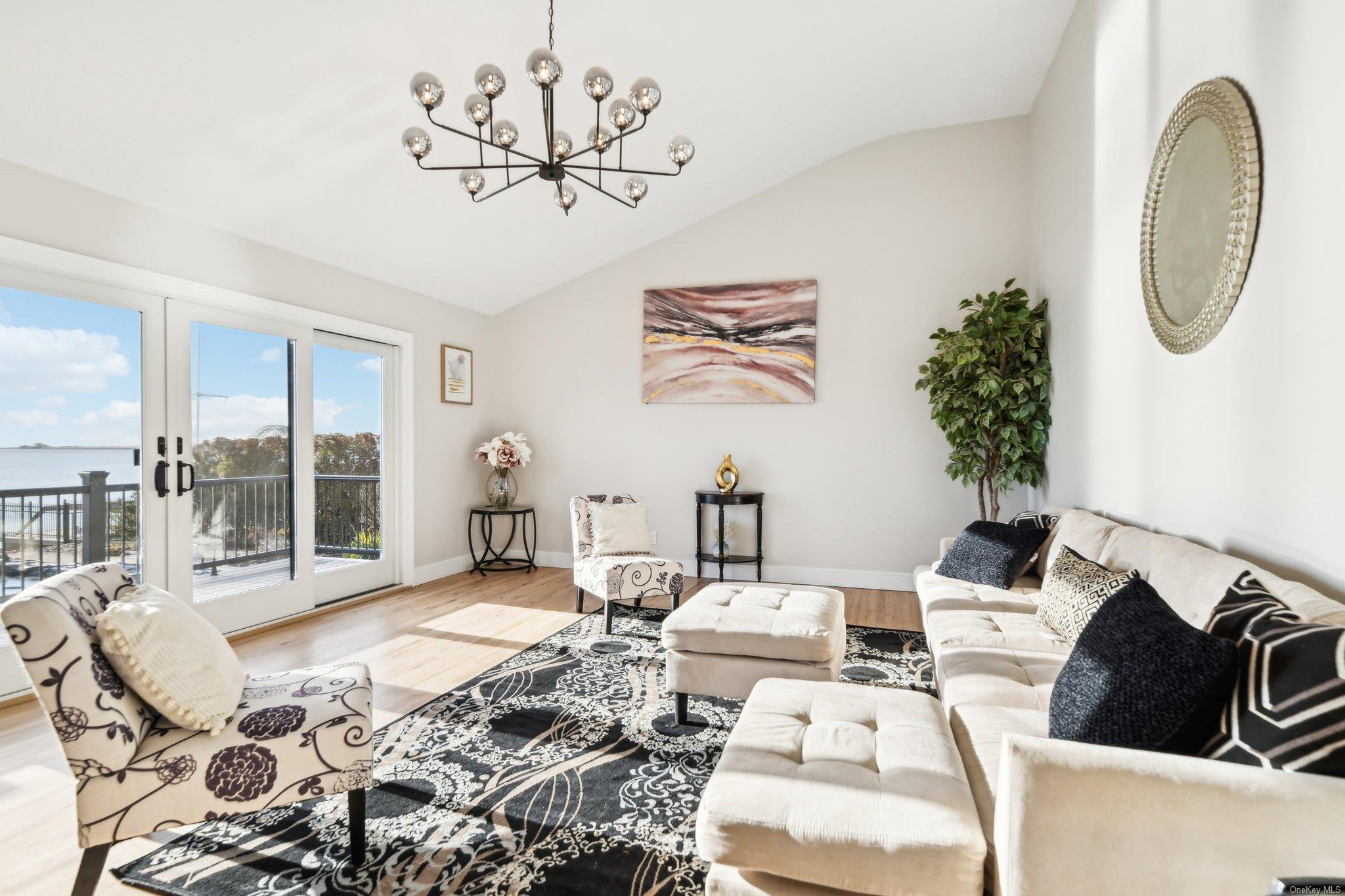 8 Shoal Drive Property Photo 12