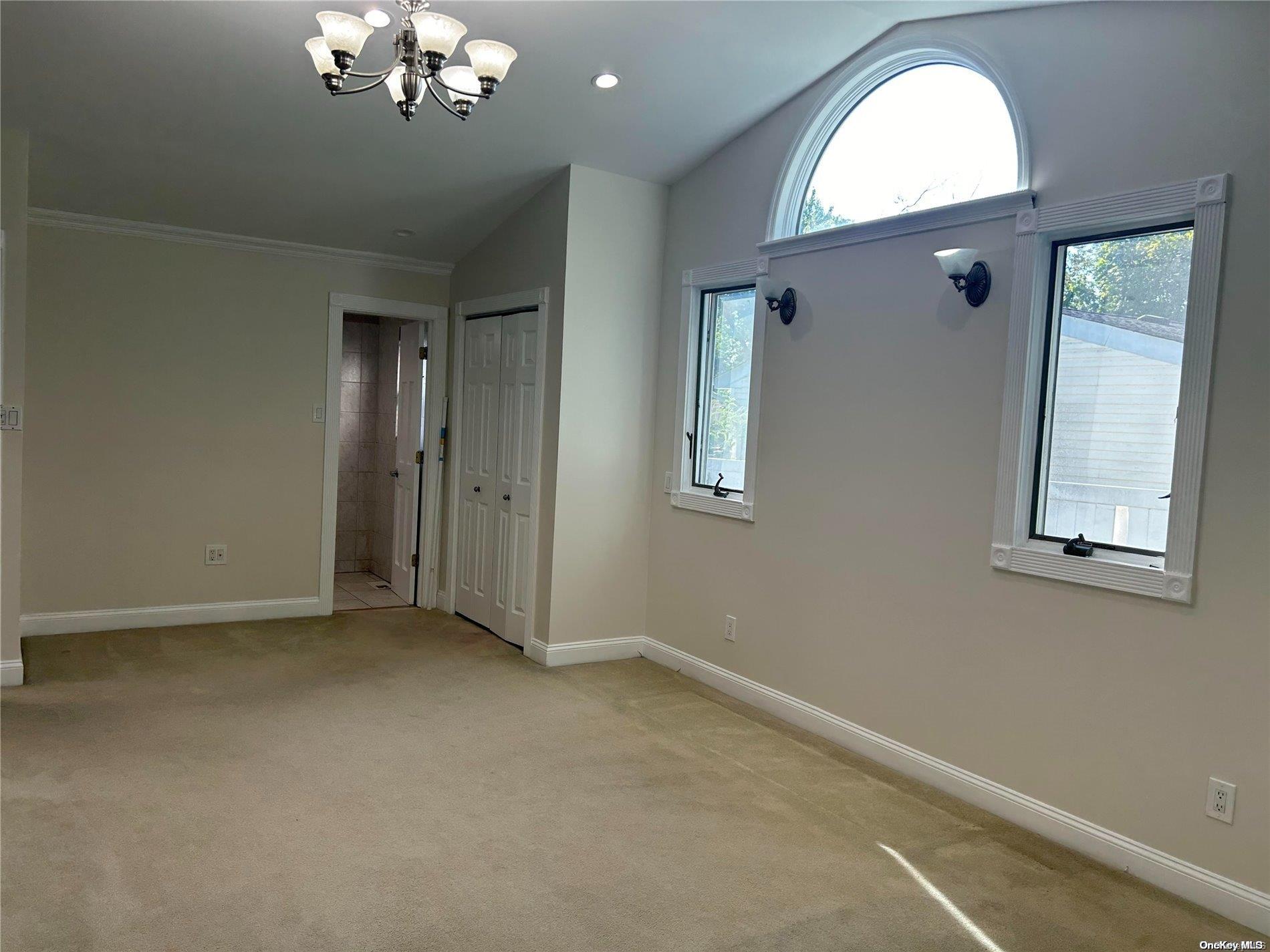 33 Hayrick Lane Property Photo 13