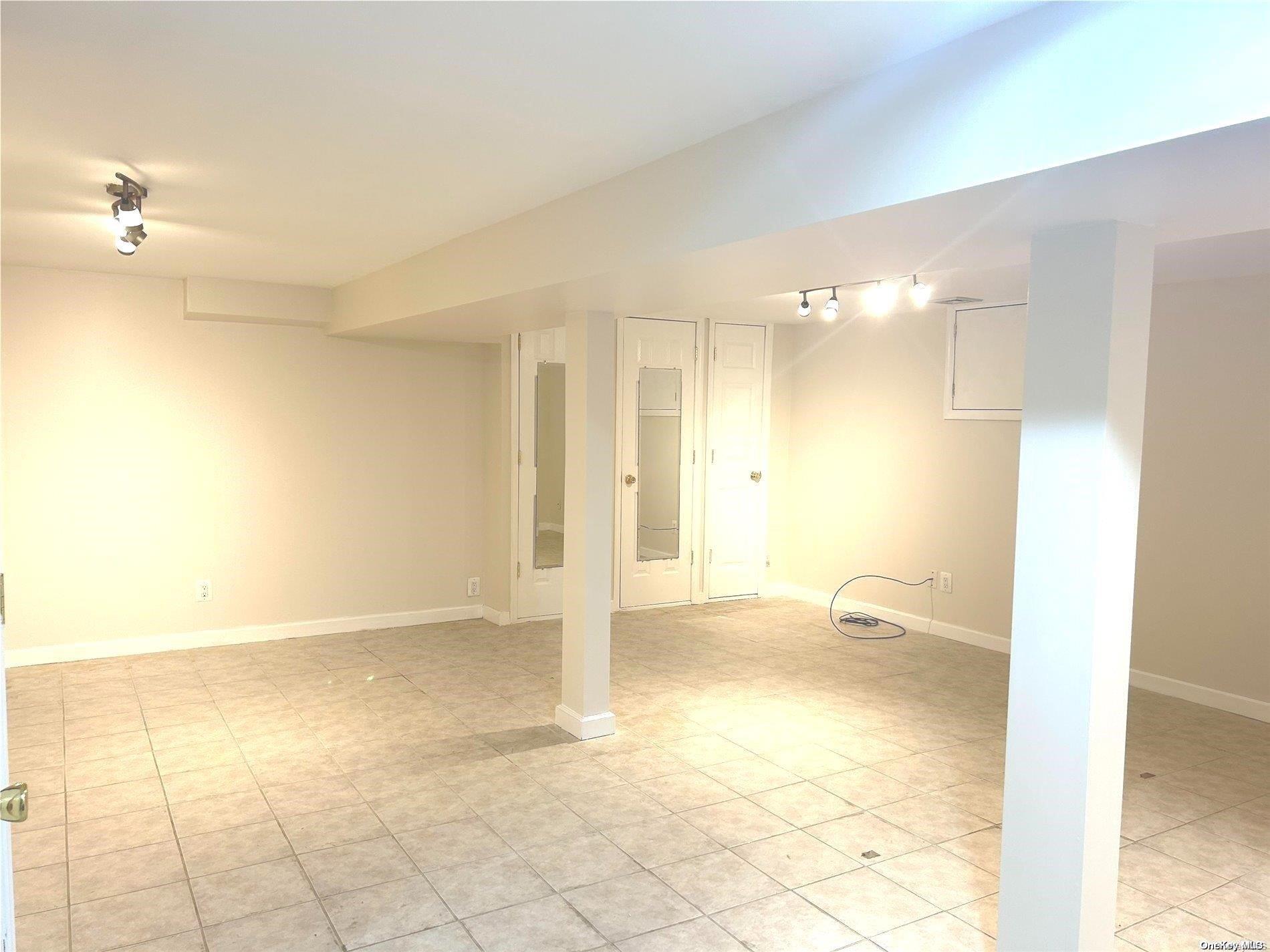 33 Hayrick Lane Property Photo 18