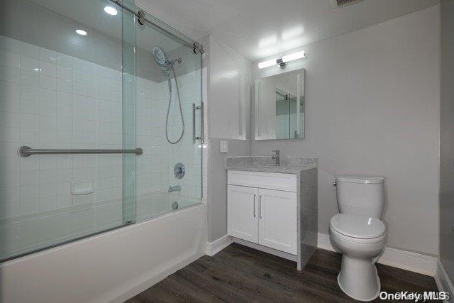 100 Glen Street N2118 Property Photo 5