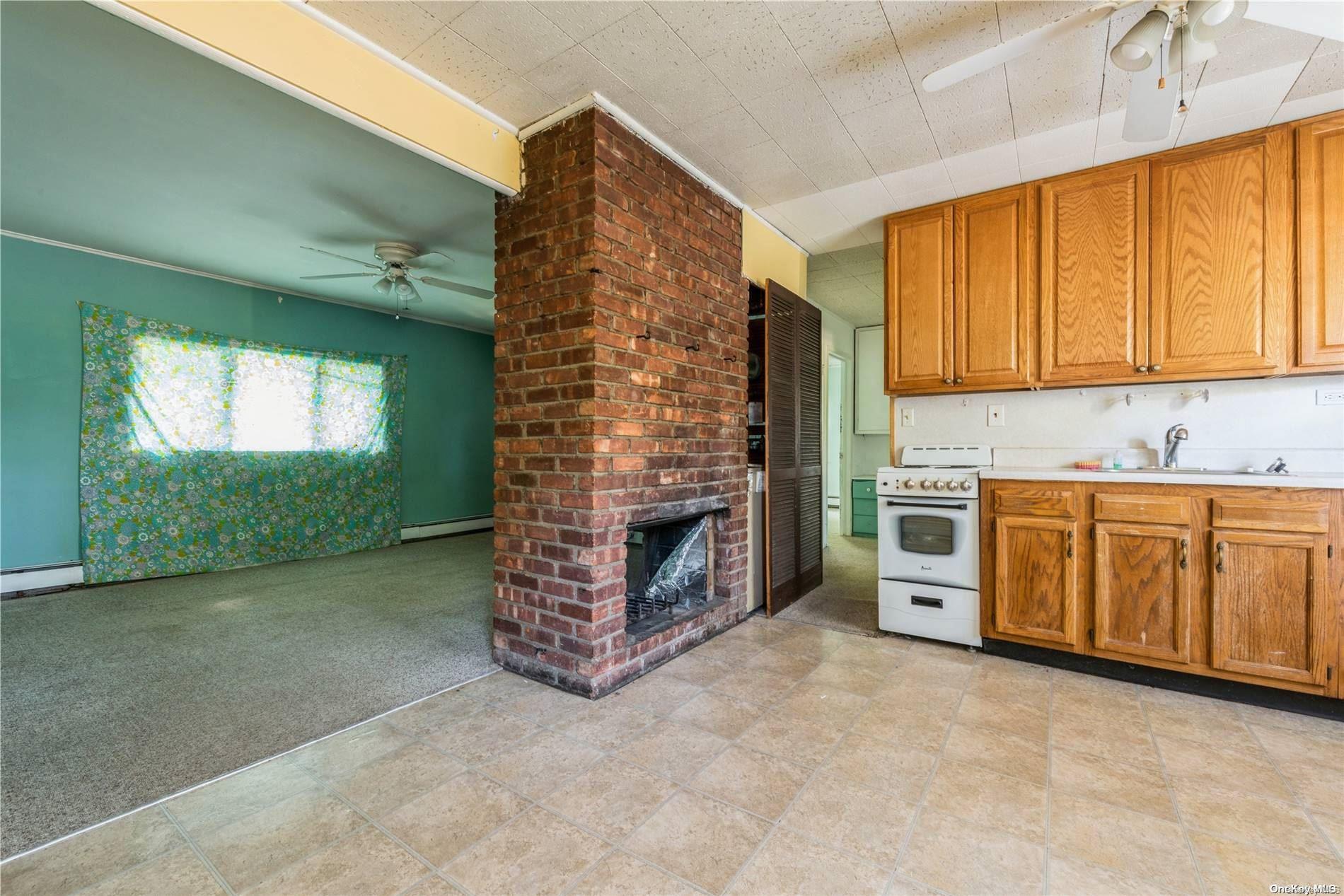 48 Bloomingdale Road Property Photo 3
