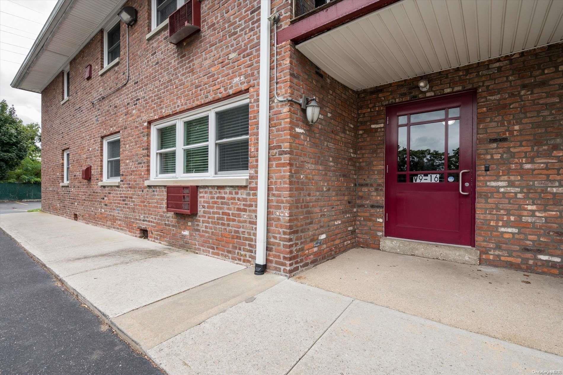 678 Fulton Street V11 Property Photo 1