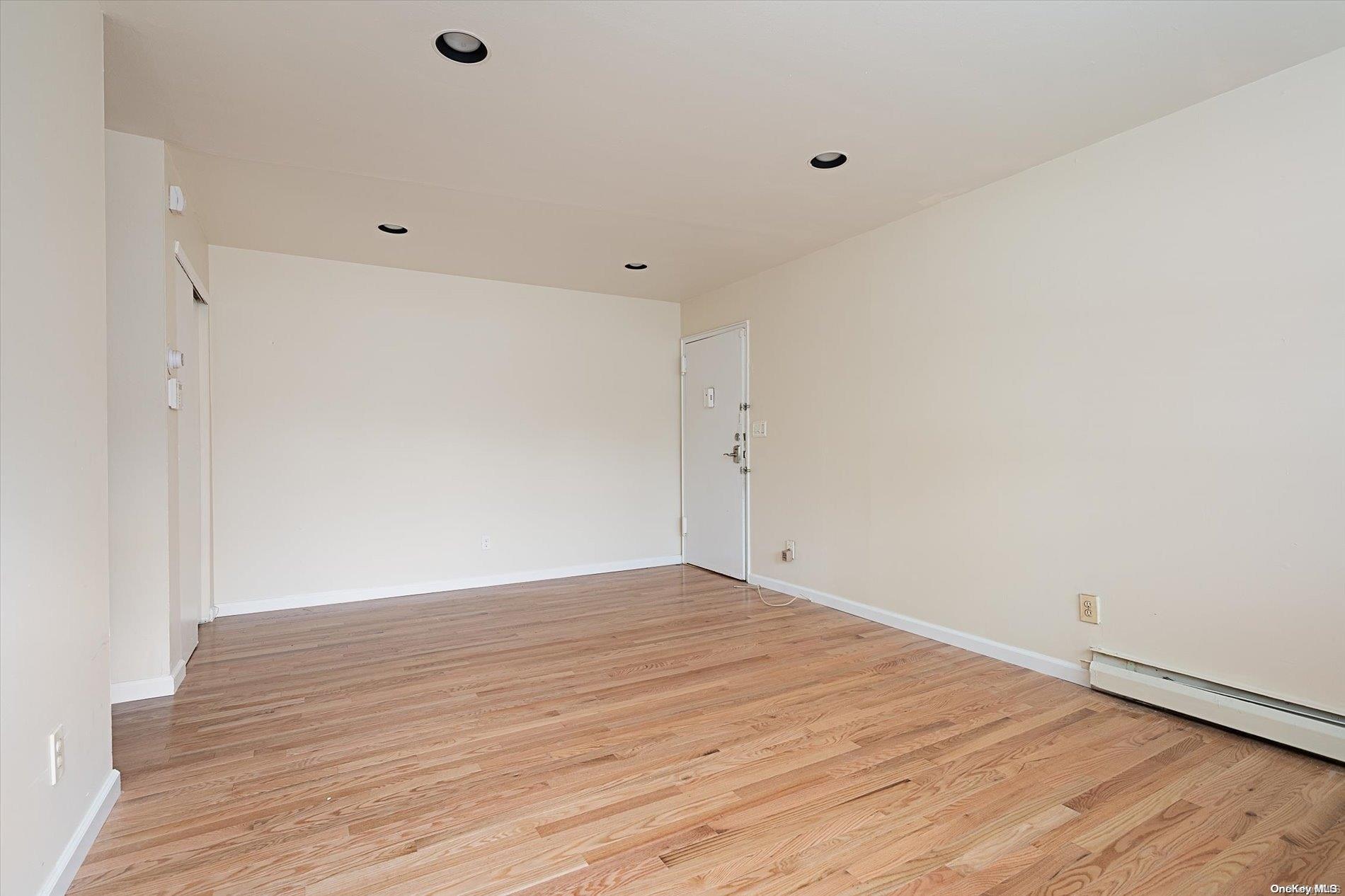 678 Fulton Street V11 Property Photo 5