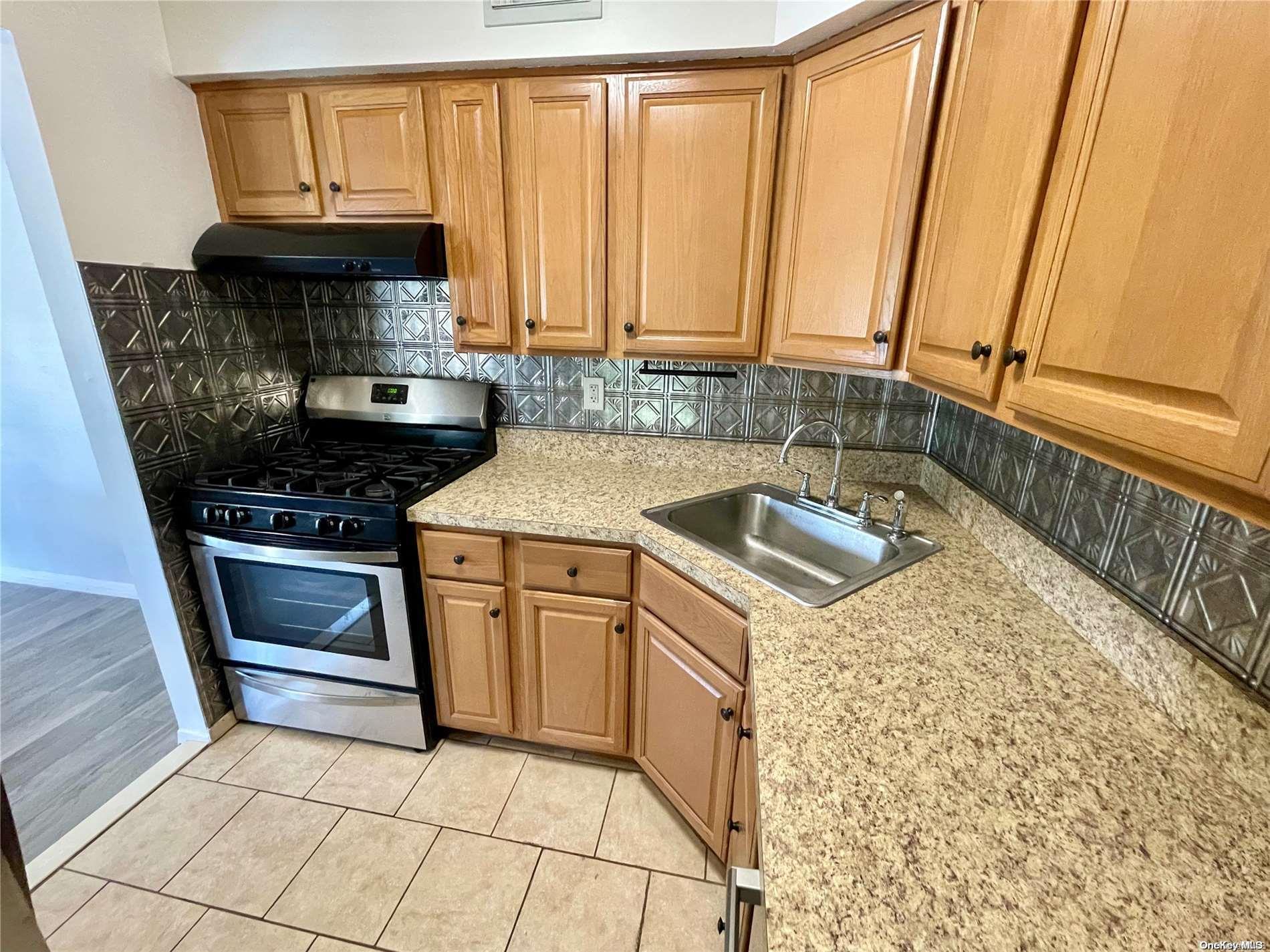 106 Fairview Circle 106 Property Photo 2