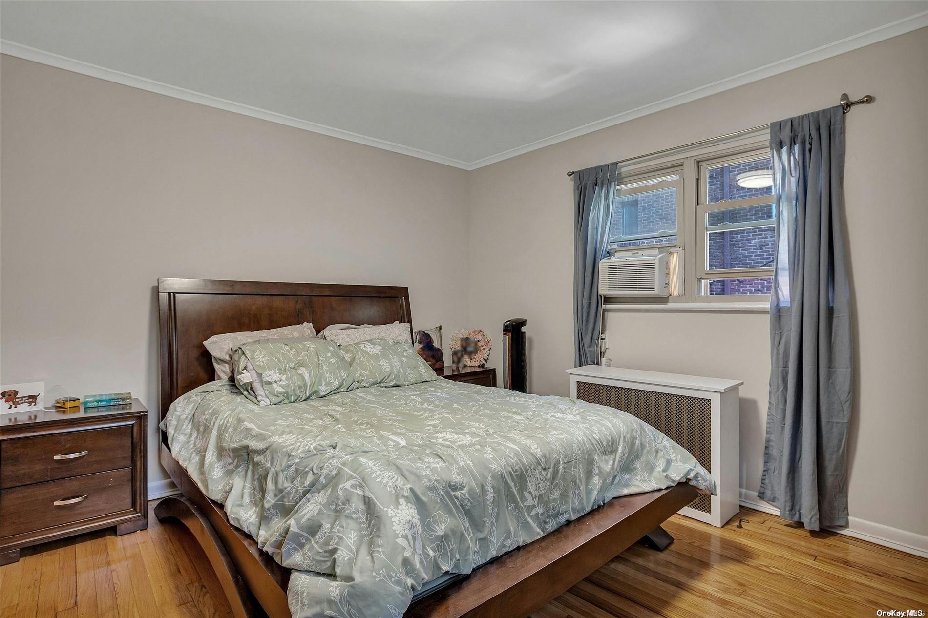 242-16 Pine Street Property Photo 13