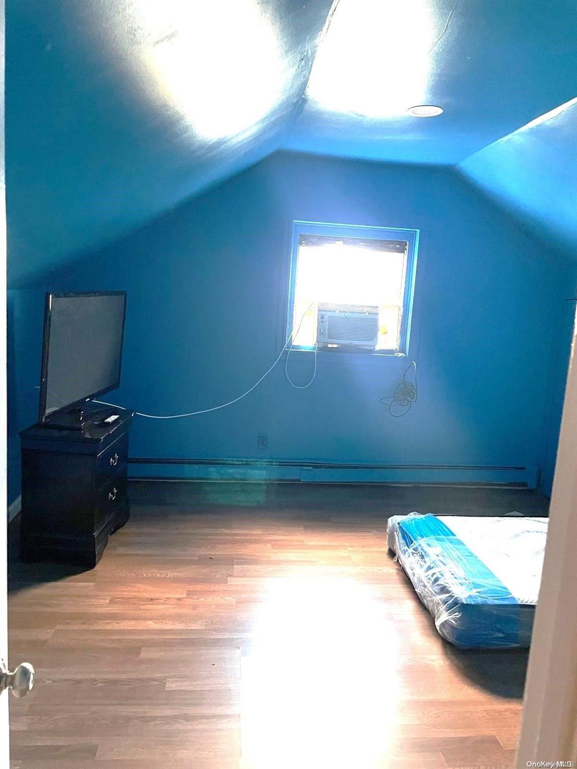 8 South Avenue Property Photo 5