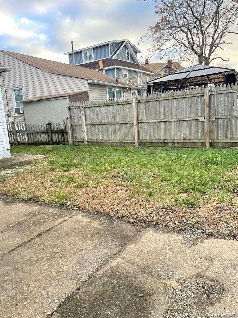 8 South Avenue Property Photo 7