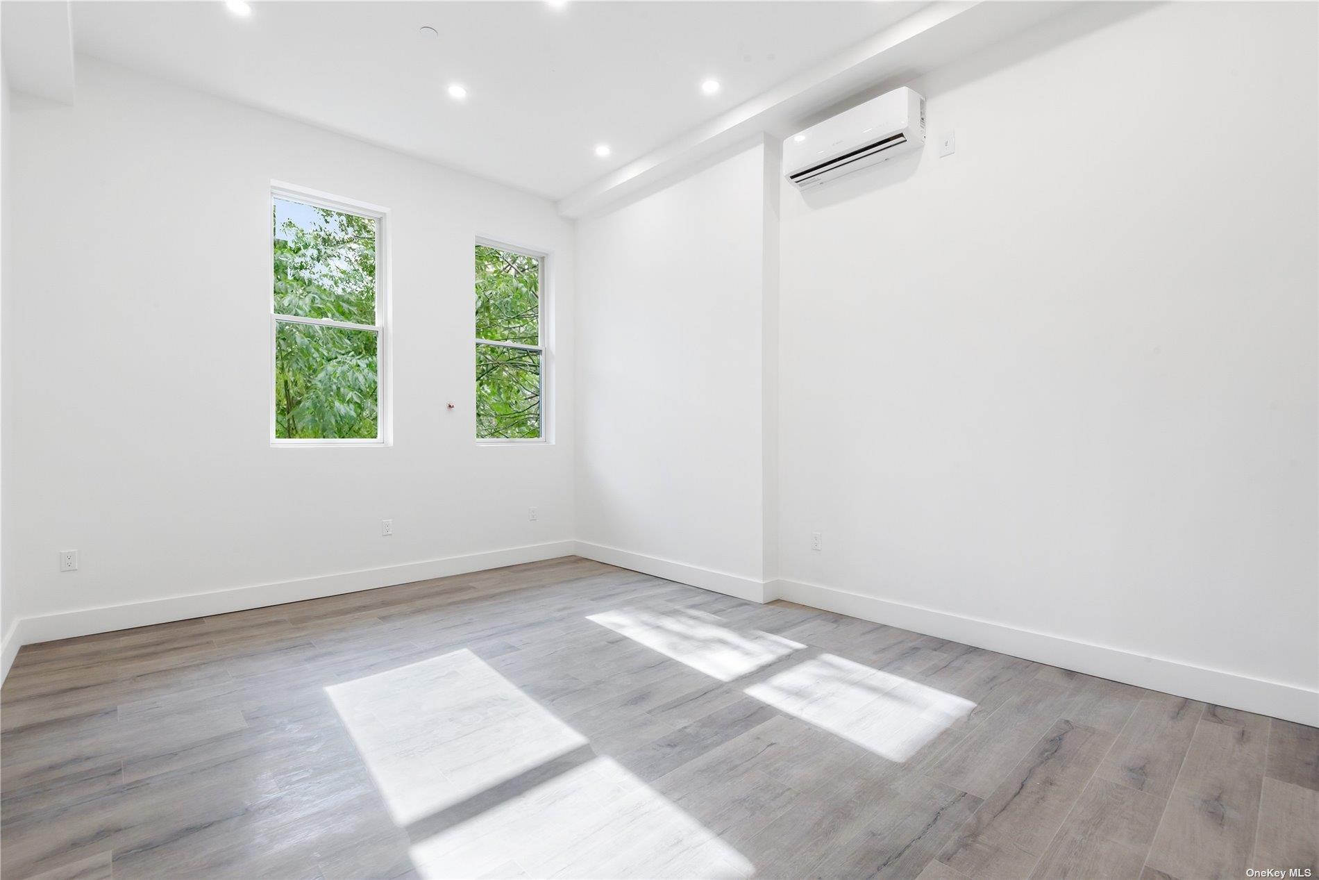 1207 Rogers Avenue Property Photo 13
