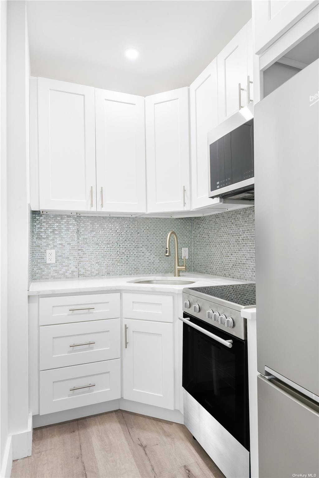 1207 Rogers Avenue Property Photo 17