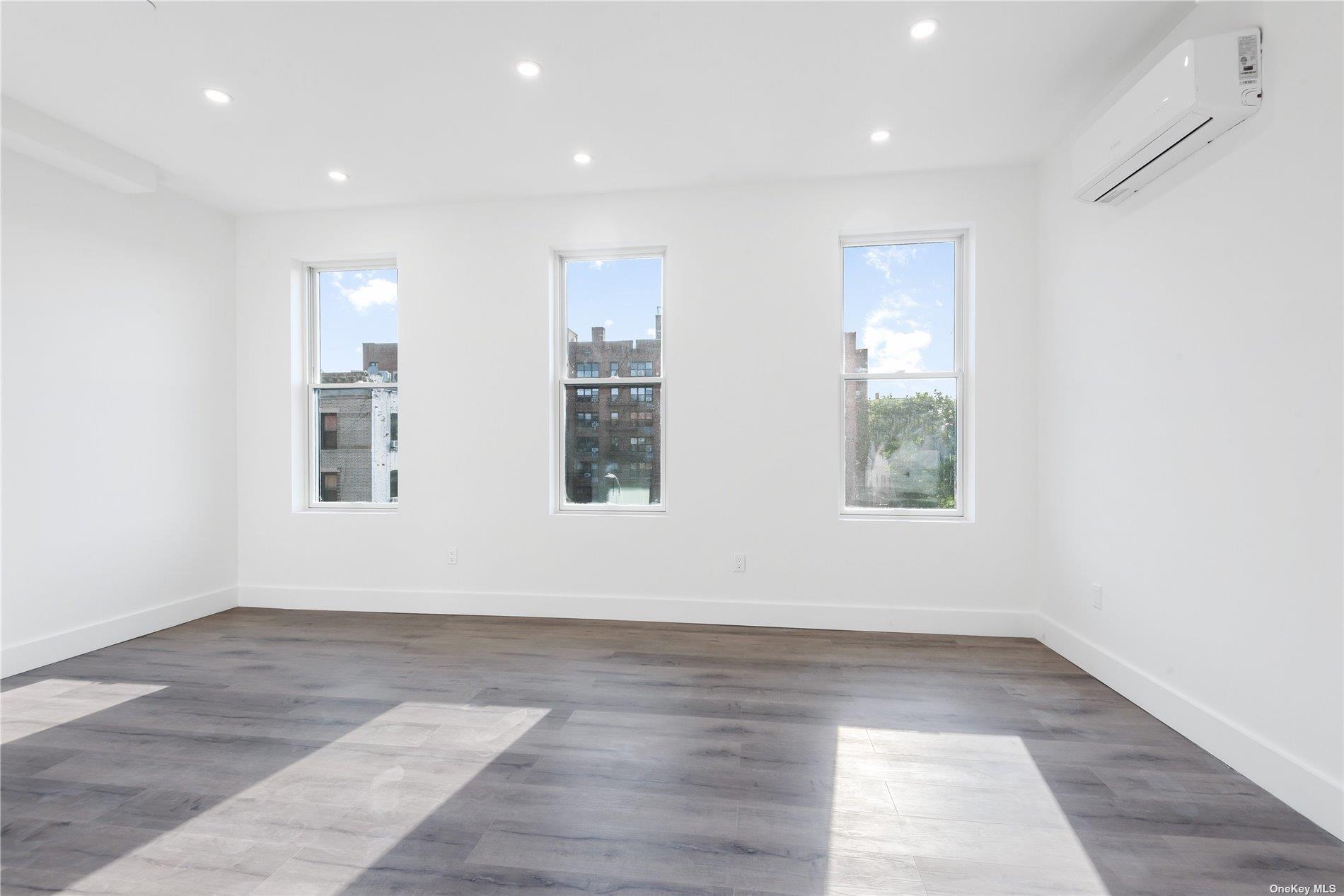 1207 Rogers Avenue Property Photo 21