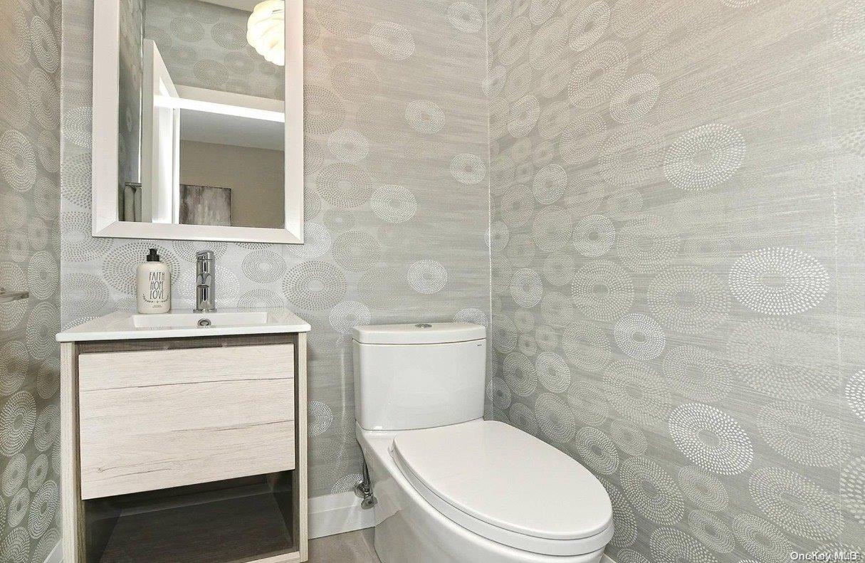 1083 Westminster Avenue Property Photo 15