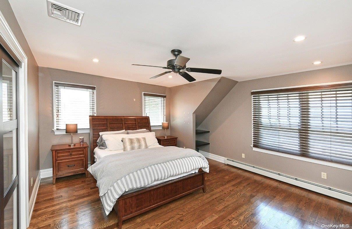 1083 Westminster Avenue Property Photo 24