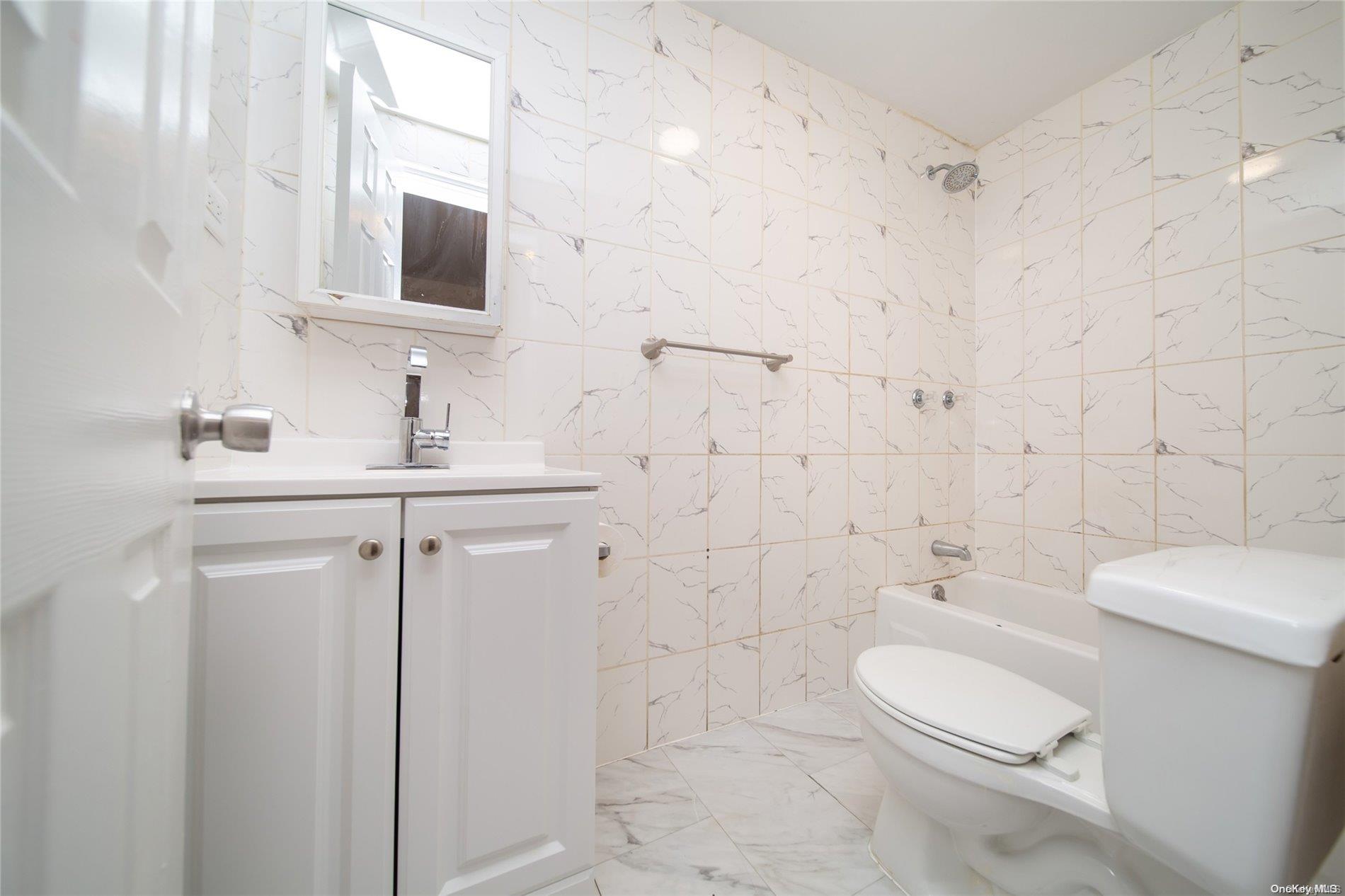 32-45 105th Street Property Photo 17