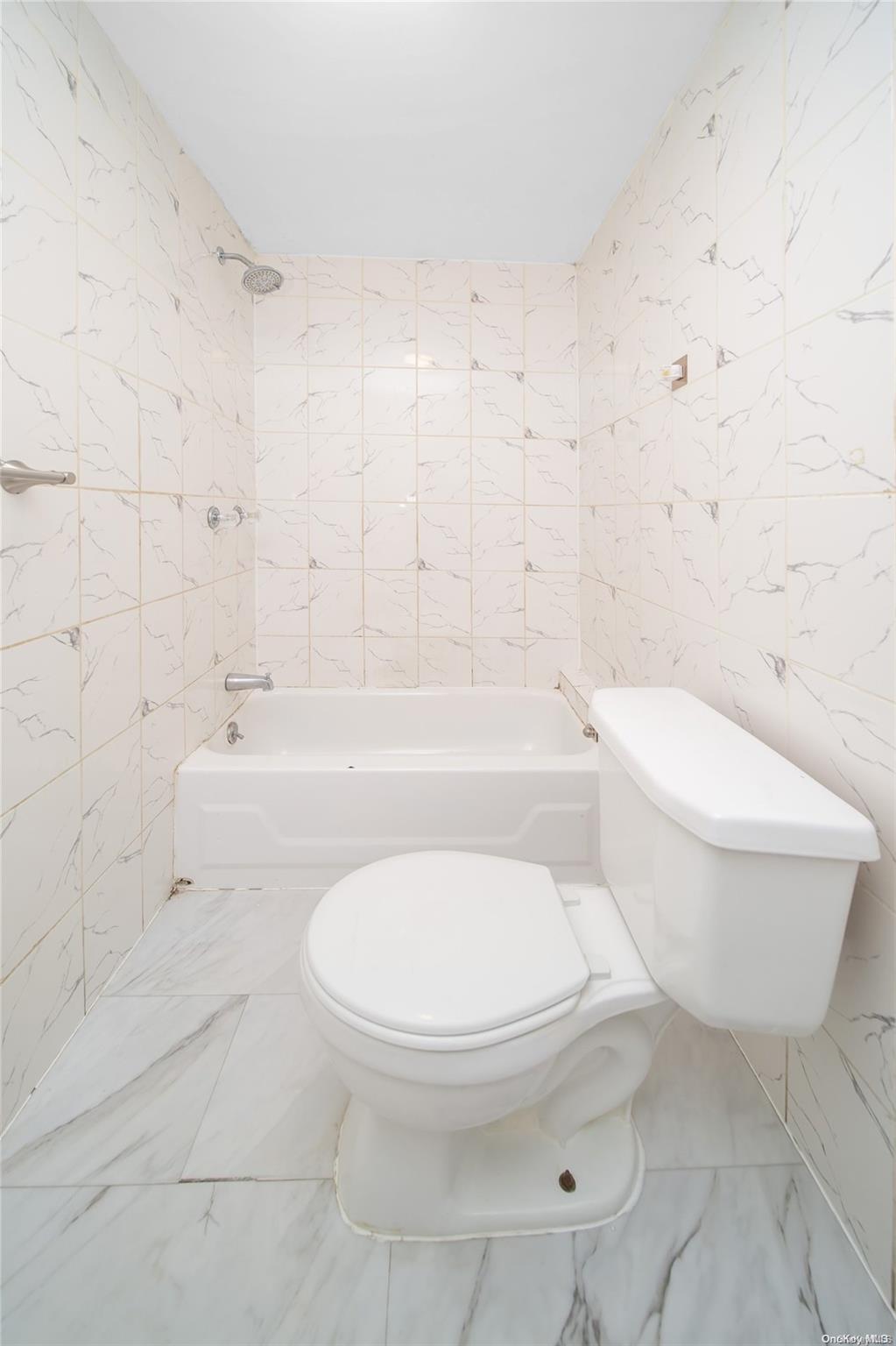 32-45 105th Street Property Photo 18