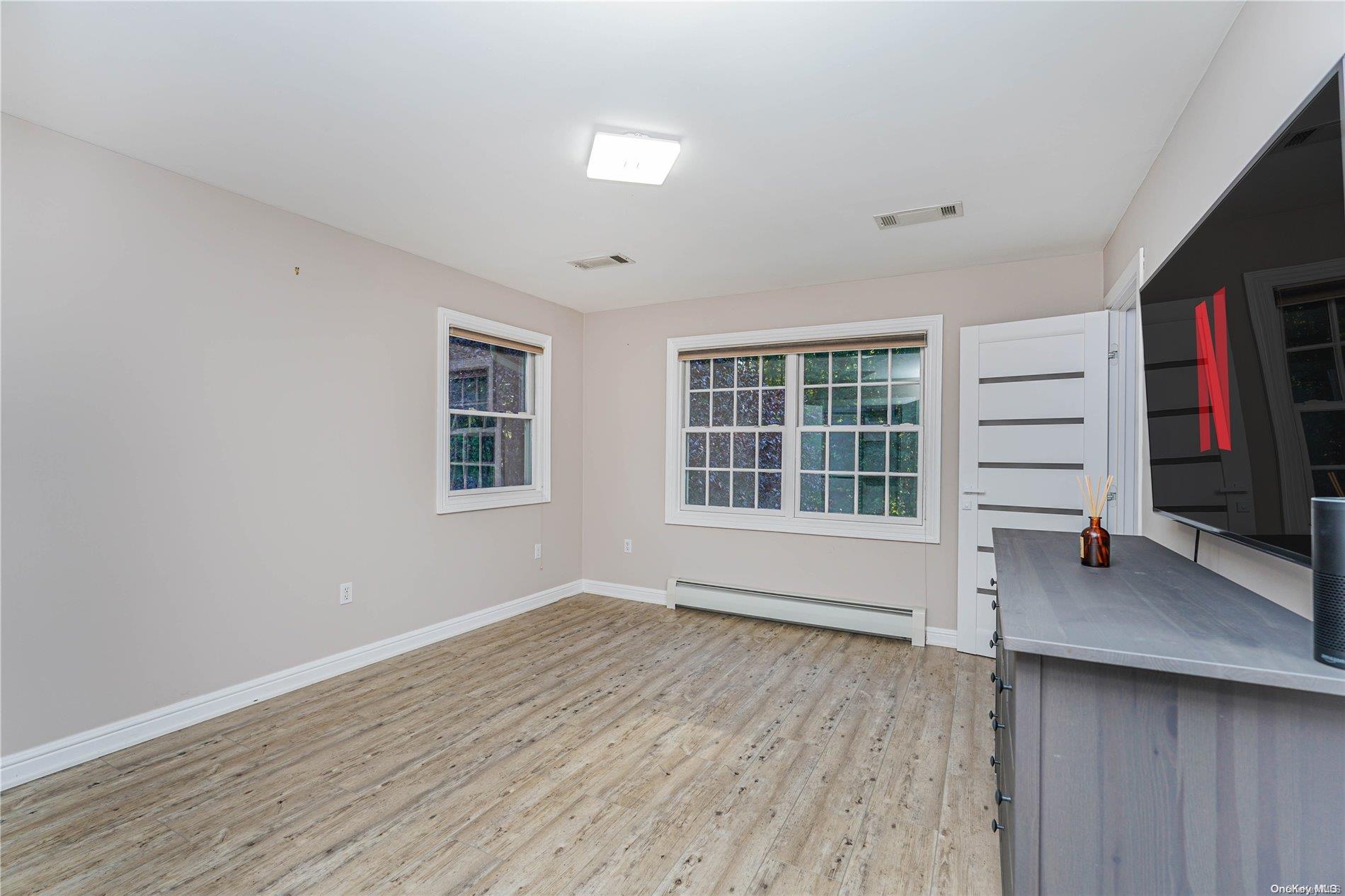 181 Androvette Avenue Property Photo 22