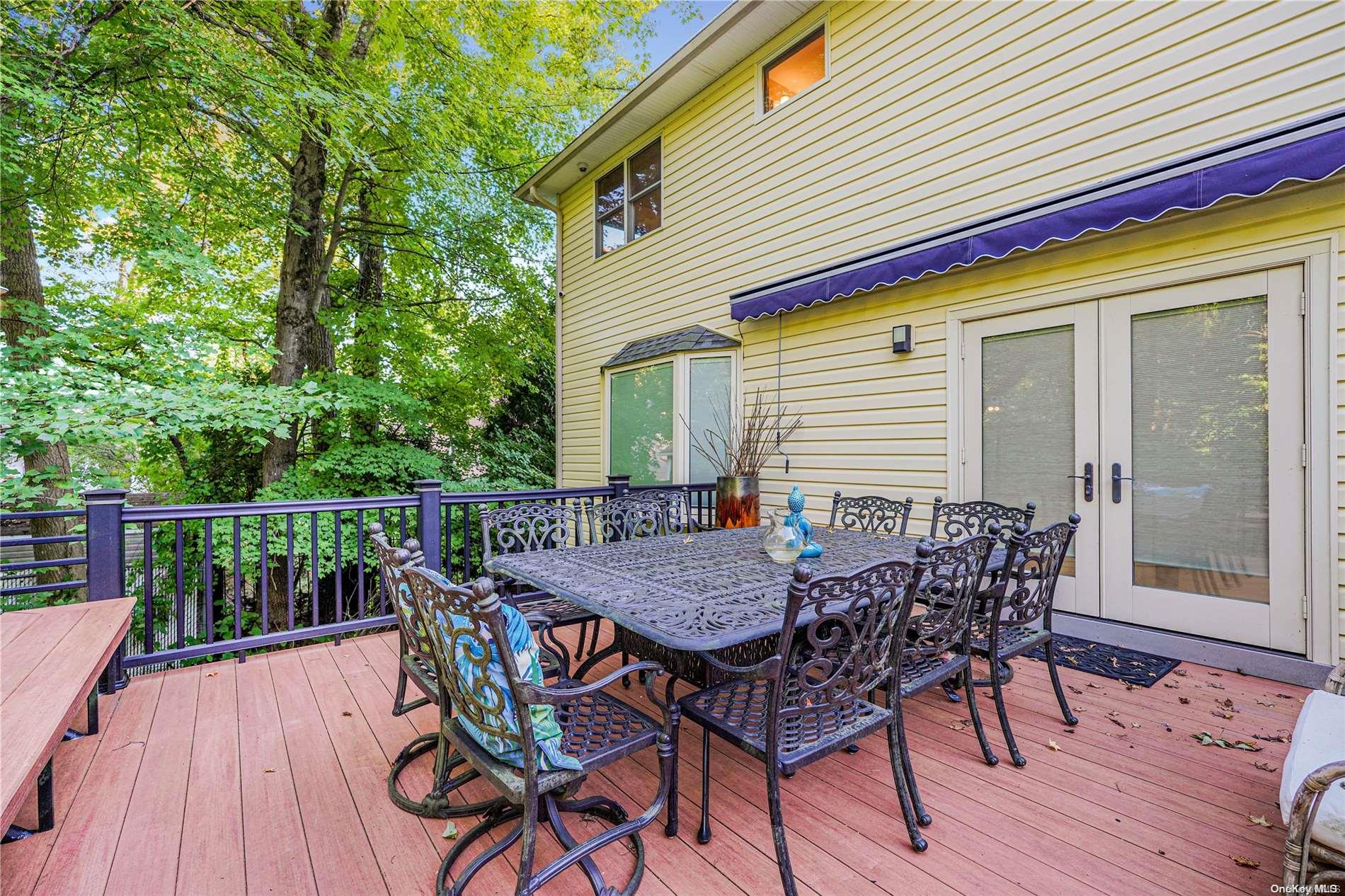181 Androvette Avenue Property Photo 35