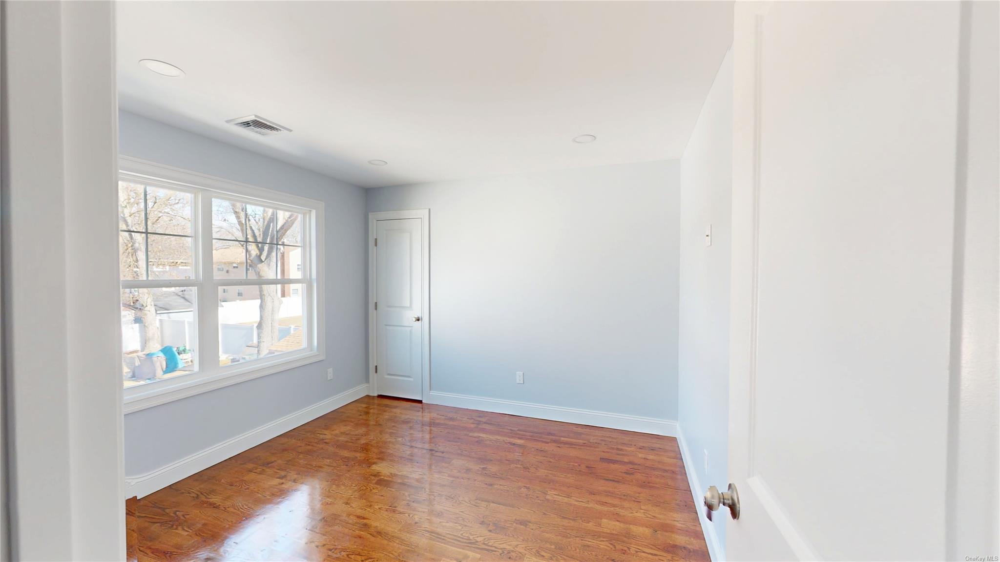 12 Union Street Property Photo 27