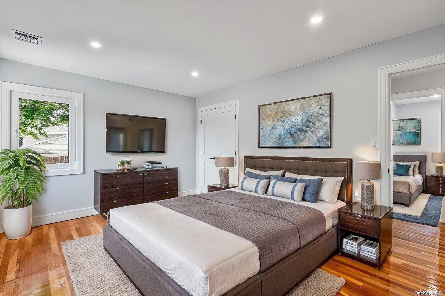 402 N Queens Avenue Property Photo 12