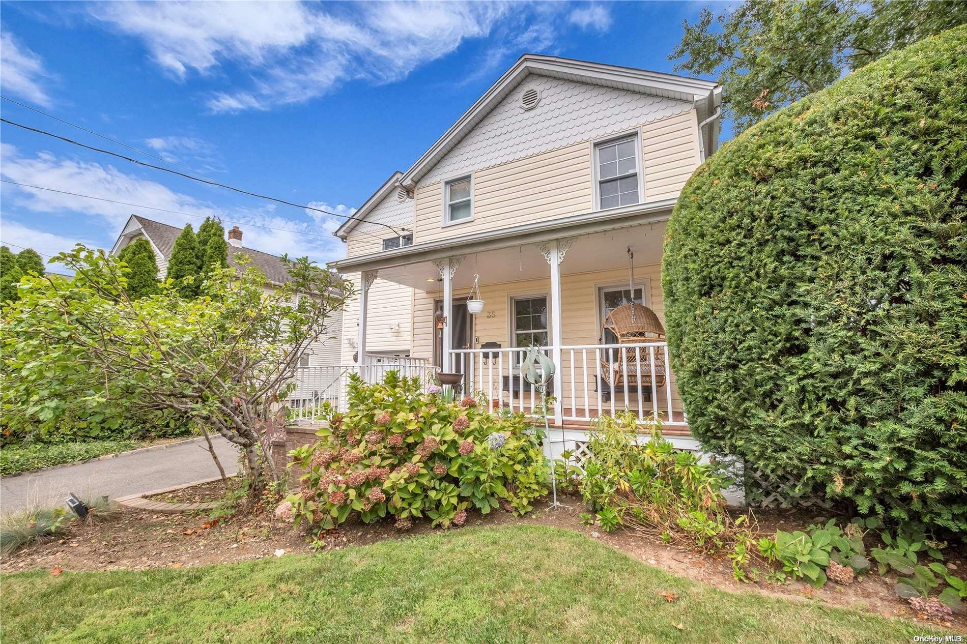 35 Henderson Avenue Property Photo 3