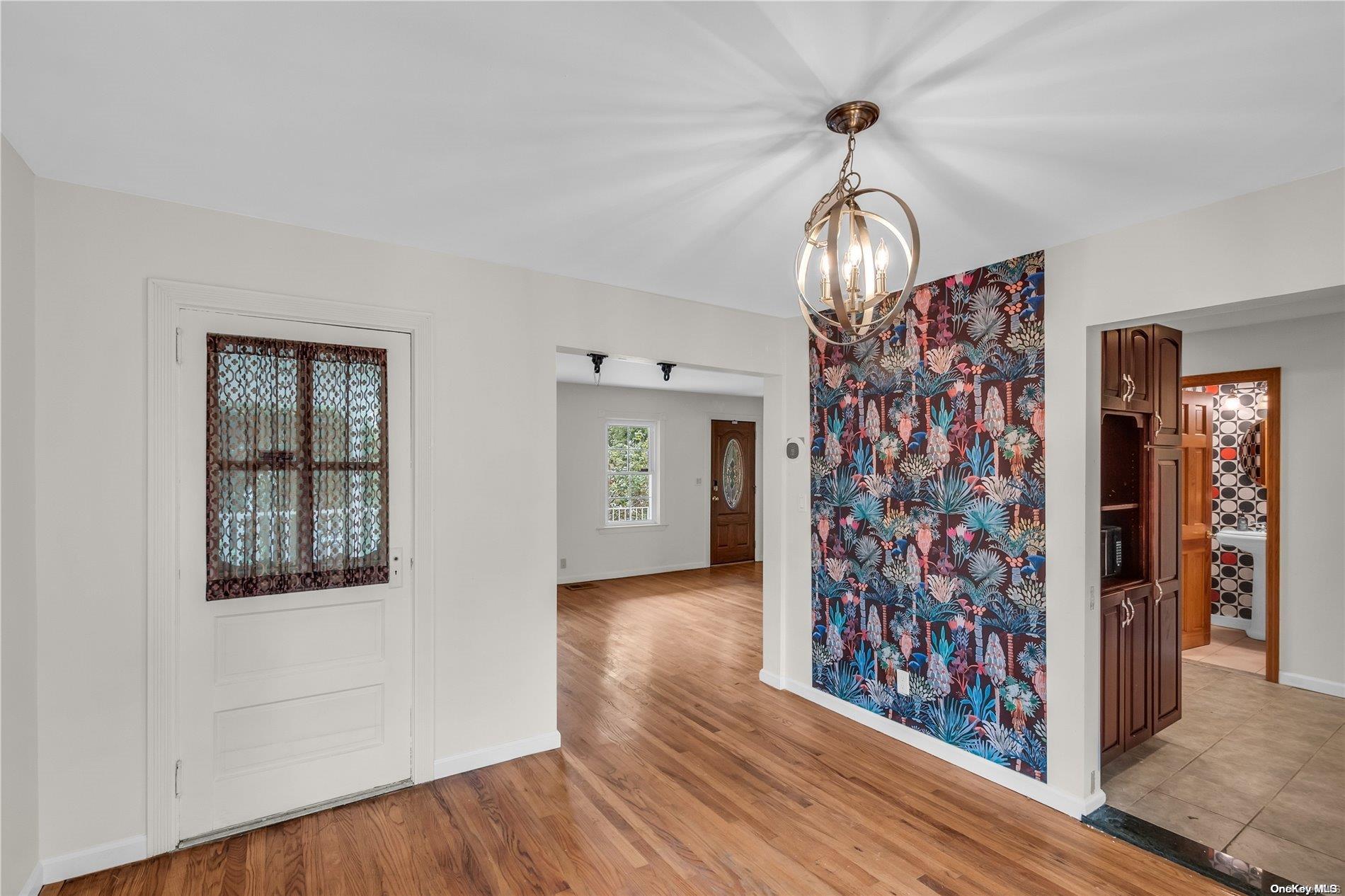 35 Henderson Avenue Property Photo 16