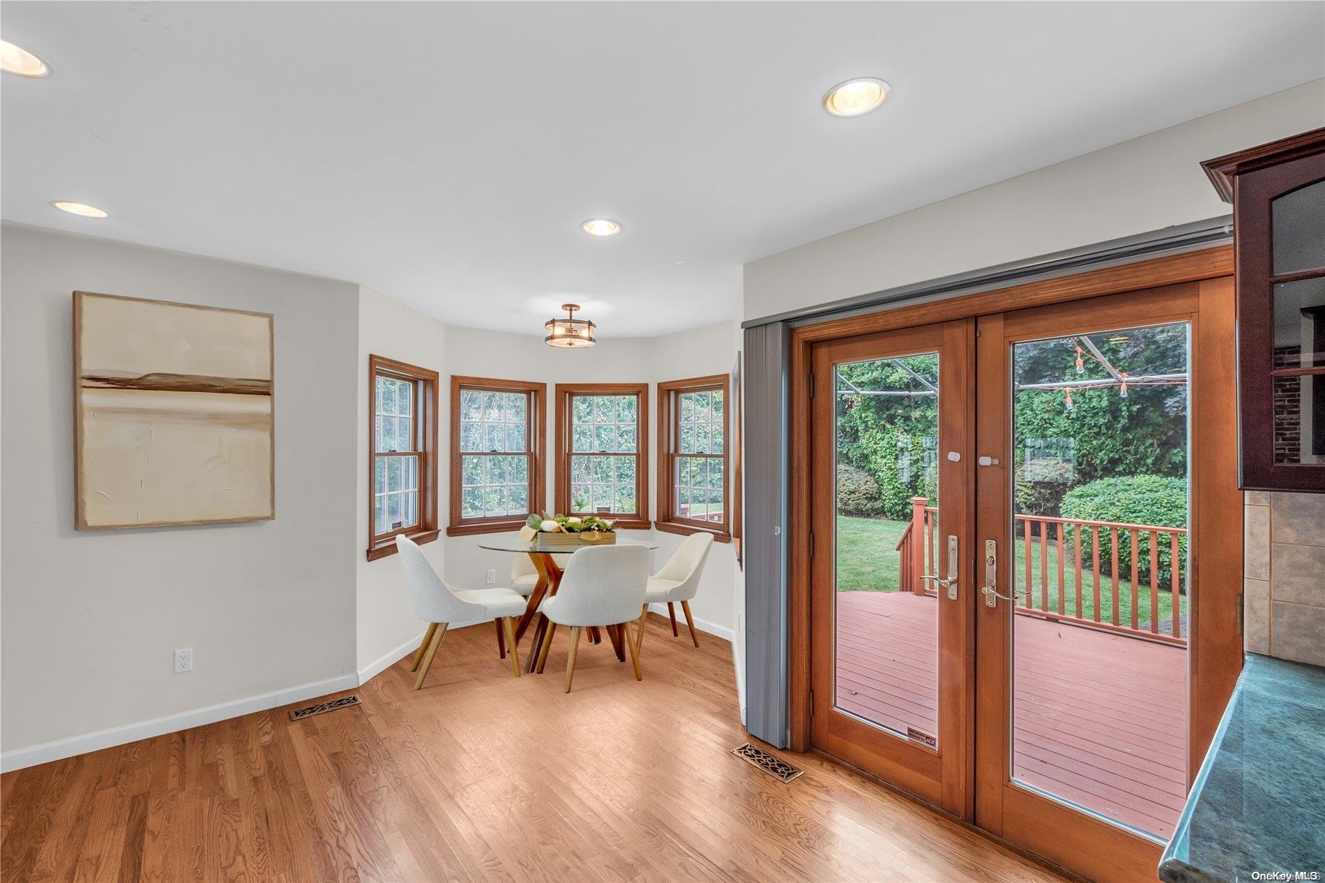 35 Henderson Avenue Property Photo 18