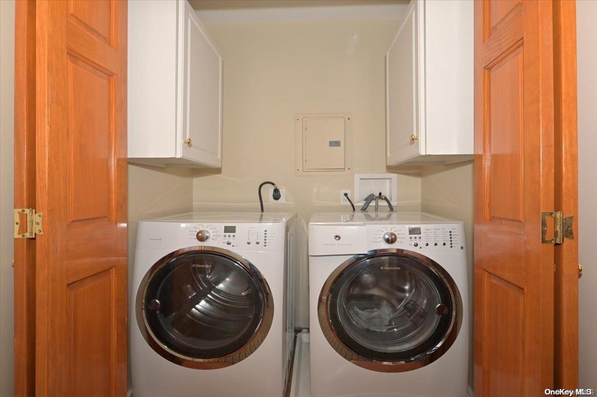 35 Henderson Avenue Property Photo 26
