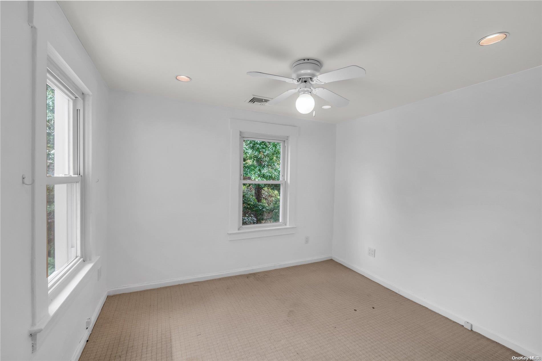 35 Henderson Avenue Property Photo 32