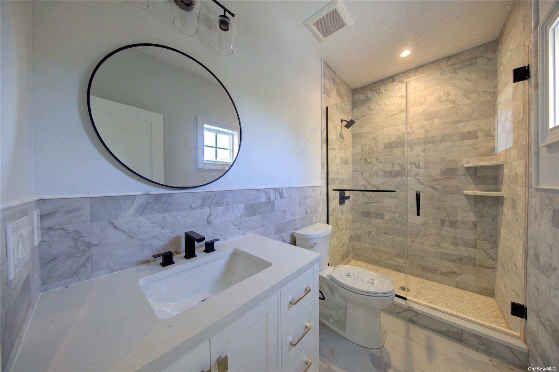 6 Crystal Mews Lane Property Photo 12