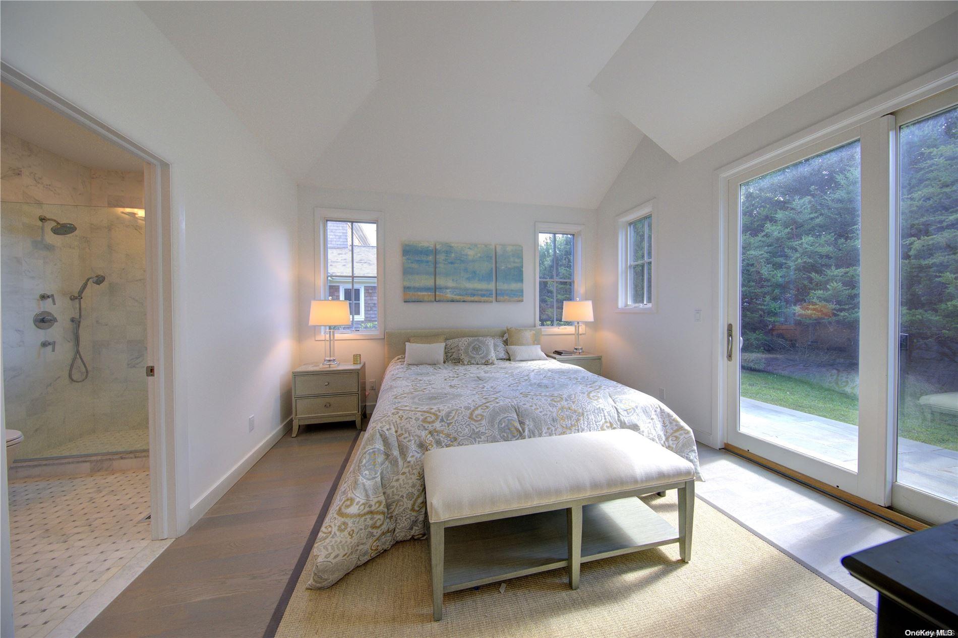 6 Crystal Mews Lane Property Photo 21