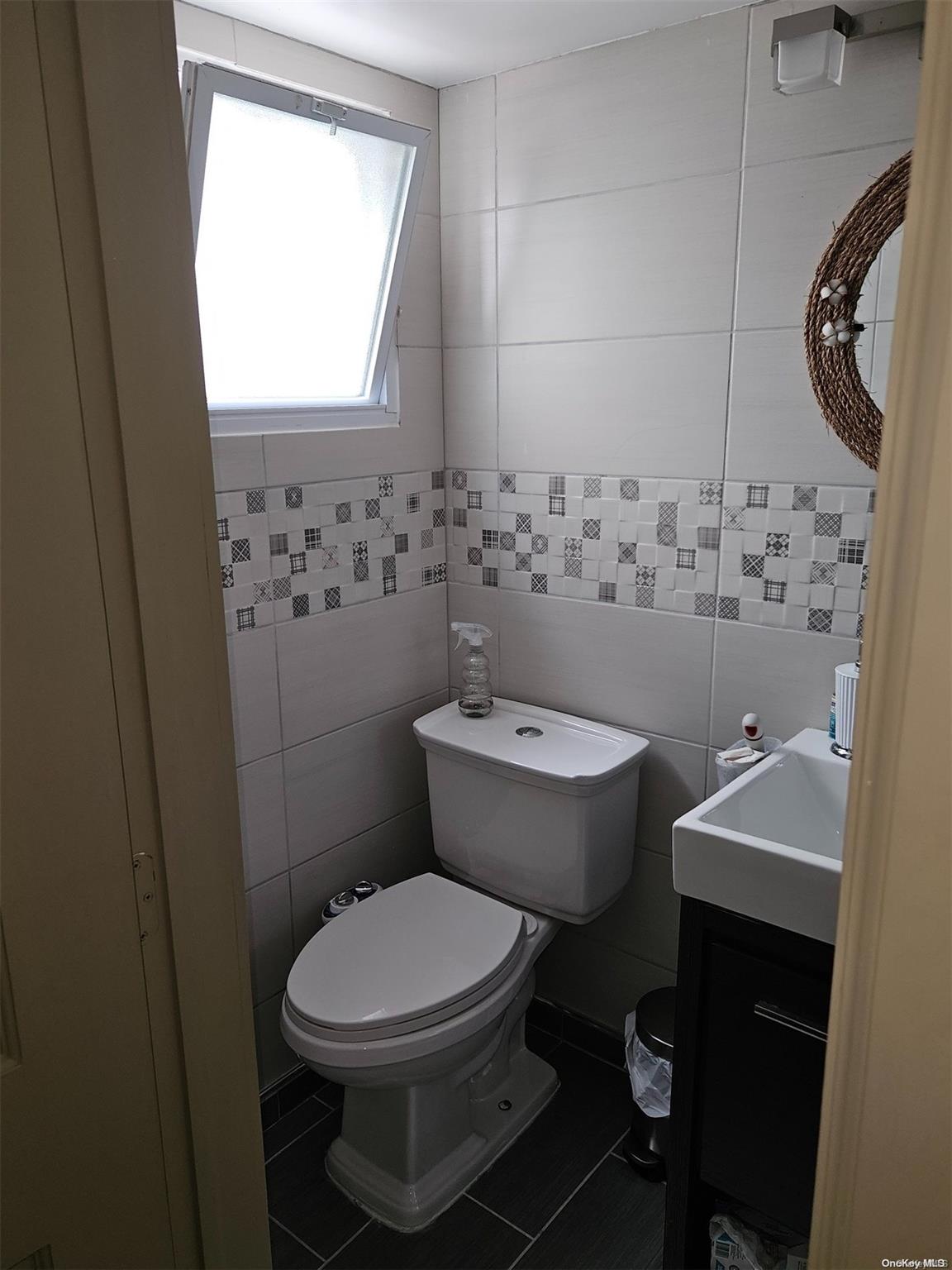 307 Abingdon Avenue Property Photo 7