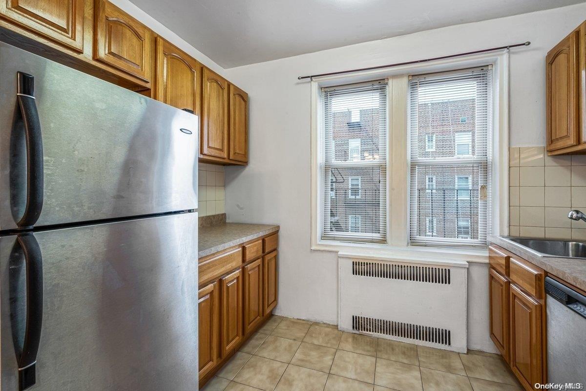 84-49 168 Street 5c Property Photo 9