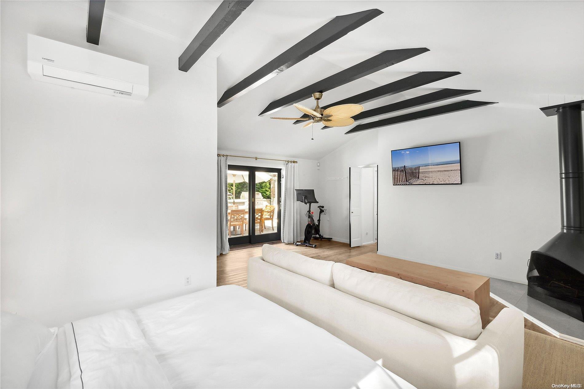 147 Oneck Lane Property Photo 11