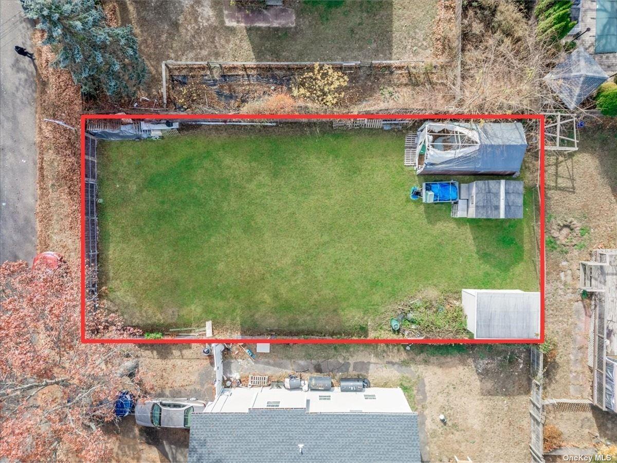 Maplewood Drive Property Photo 1