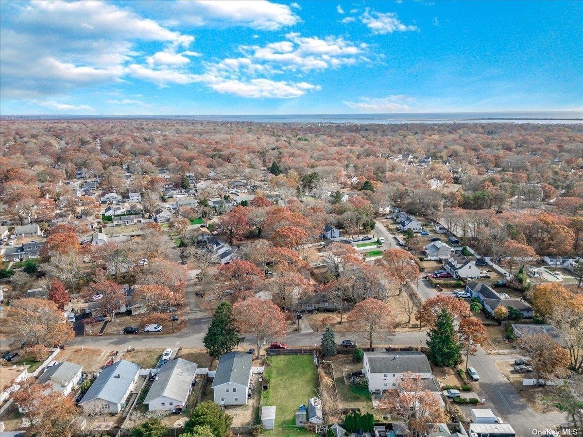 Maplewood Drive Property Photo 8