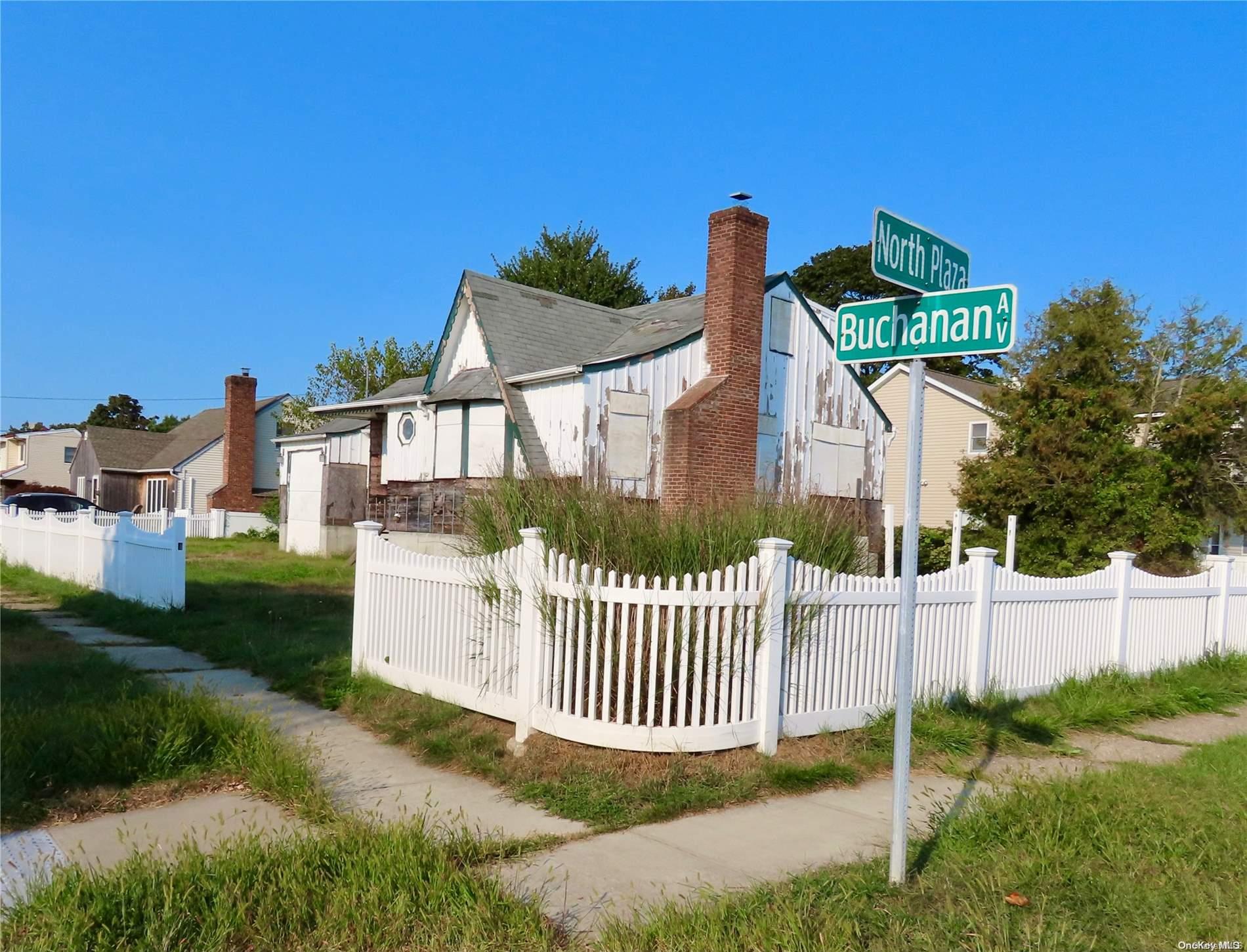 44 Buchanan Avenue Property Photo 1