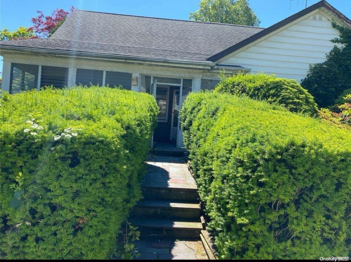 82-04 188th Street Wh Property Photo 1